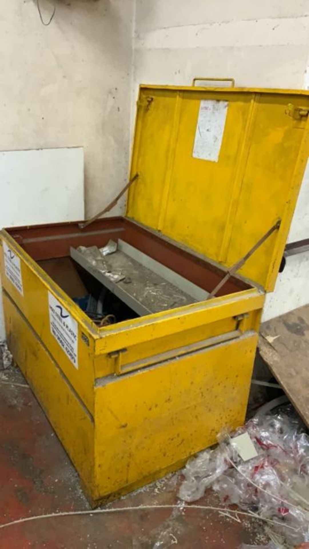 Welded Mild Steel Tool Storage Box with Hinged Lid with Contents as shown to include power leads and - Image 6 of 32