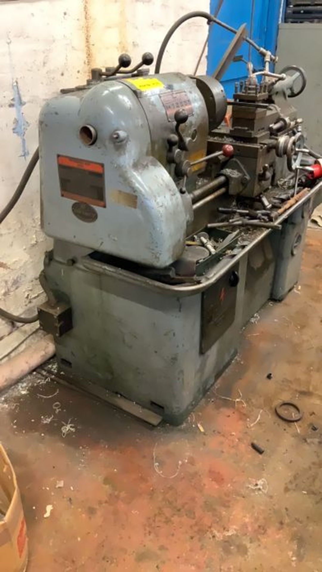 Alfred Herbert 6" Student Lathe 3 phase electrics with 415V Disconnection Plug, with Guards, Drills, - Image 2 of 32