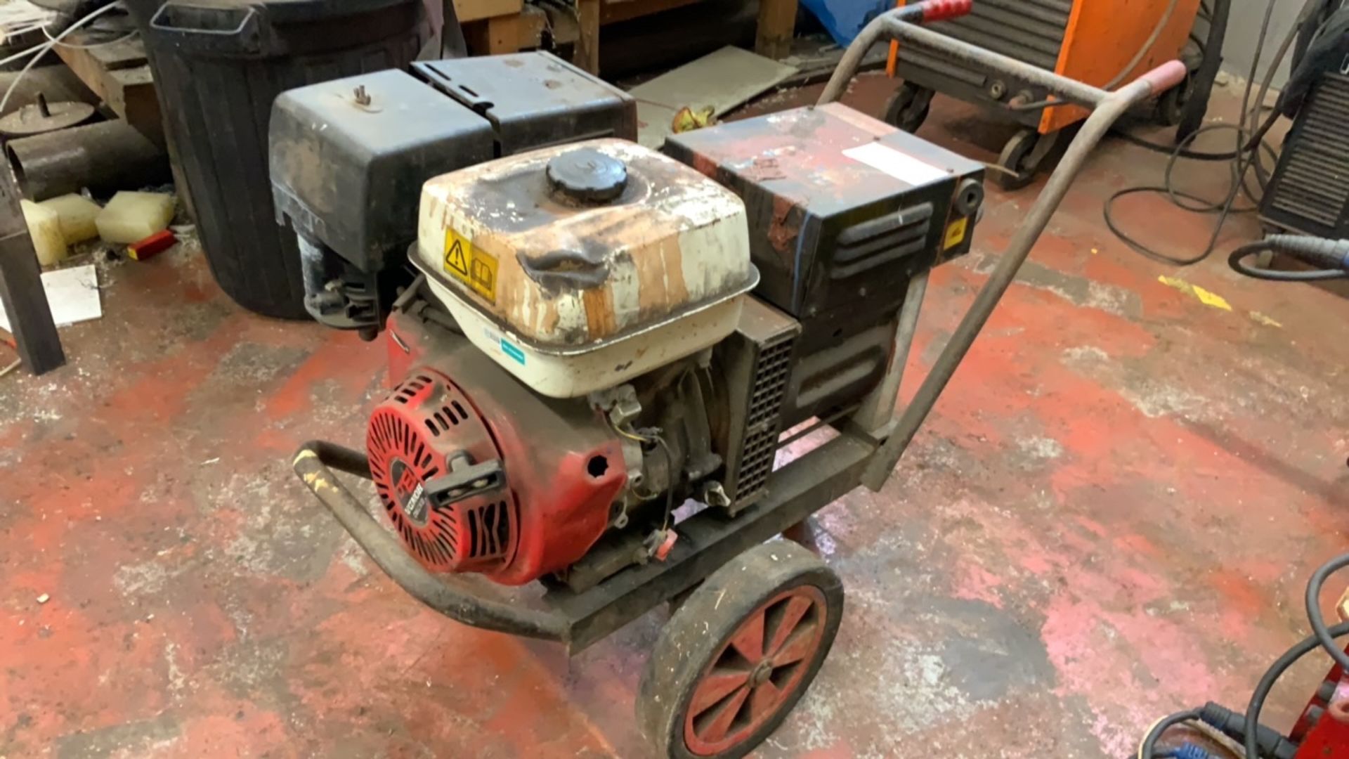 Clarke Generator Welder (Spares or Repair- Unsure if this item is operational) - Image 14 of 20