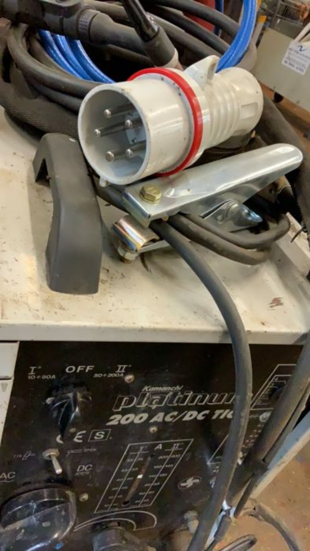 Kamanchi Platinum 200 AC/DC TIG Welder, Serial No. - mounted on mobile trolley - Image 6 of 26