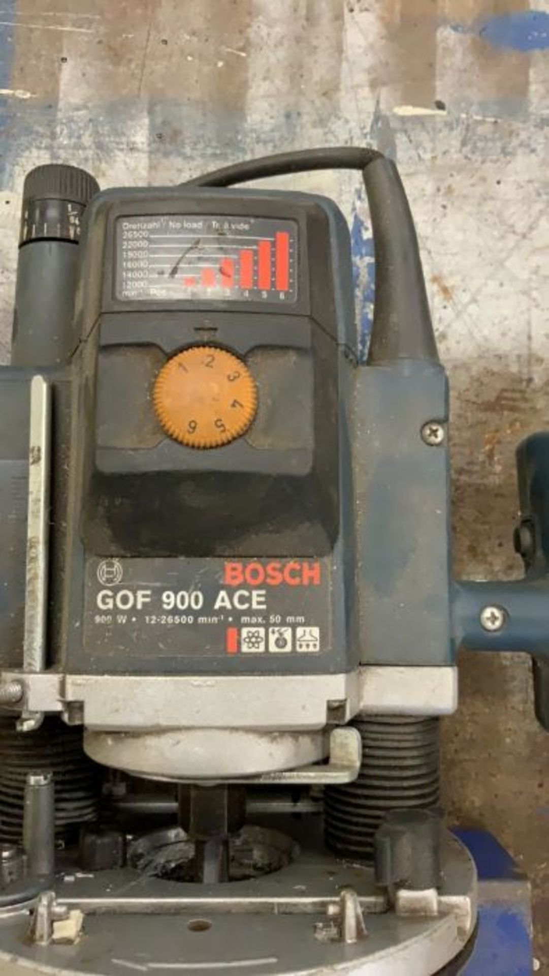 Bosch GOF 900 ACE 110v Router with boxed Router bit set - Image 3 of 10