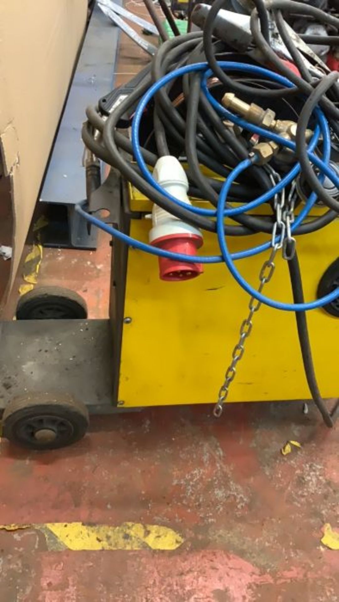 ESAB Smashweld 250, Welder, Serial No. 301-06333 with wire feed and part roll of wire - Image 7 of 14