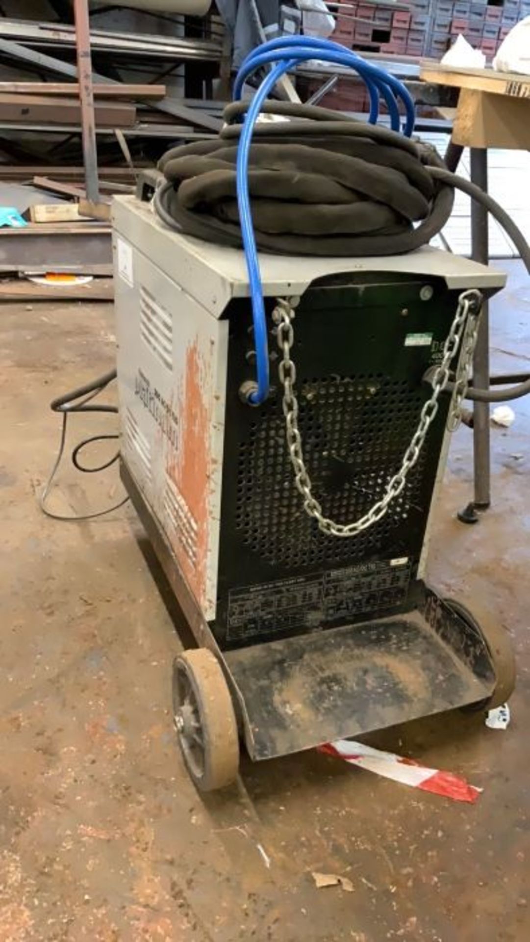 Kamanchi Platinum 200 AC/DC TIG Welder, Serial No. - mounted on mobile trolley - Image 9 of 26