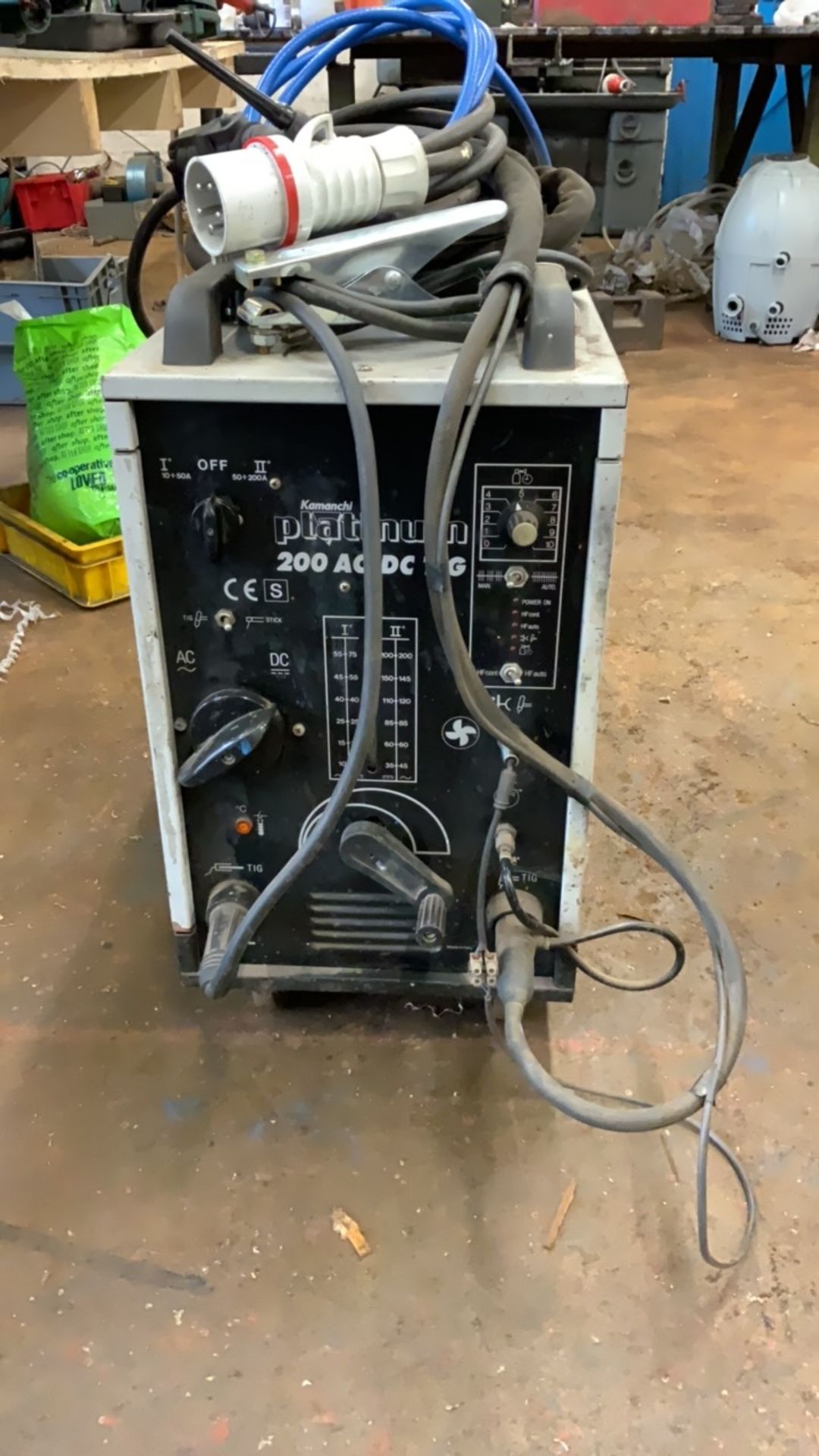 Kamanchi Platinum 200 AC/DC TIG Welder, Serial No. - mounted on mobile trolley - Image 14 of 26