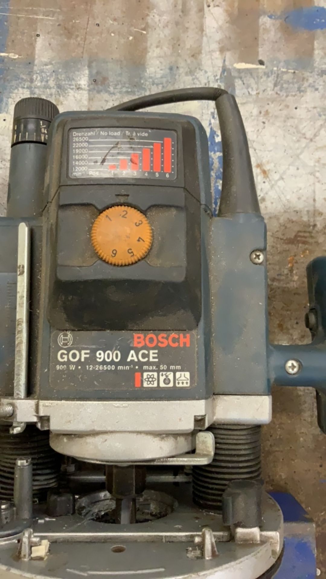 Bosch GOF 900 ACE 110v Router with boxed Router bit set - Image 8 of 10