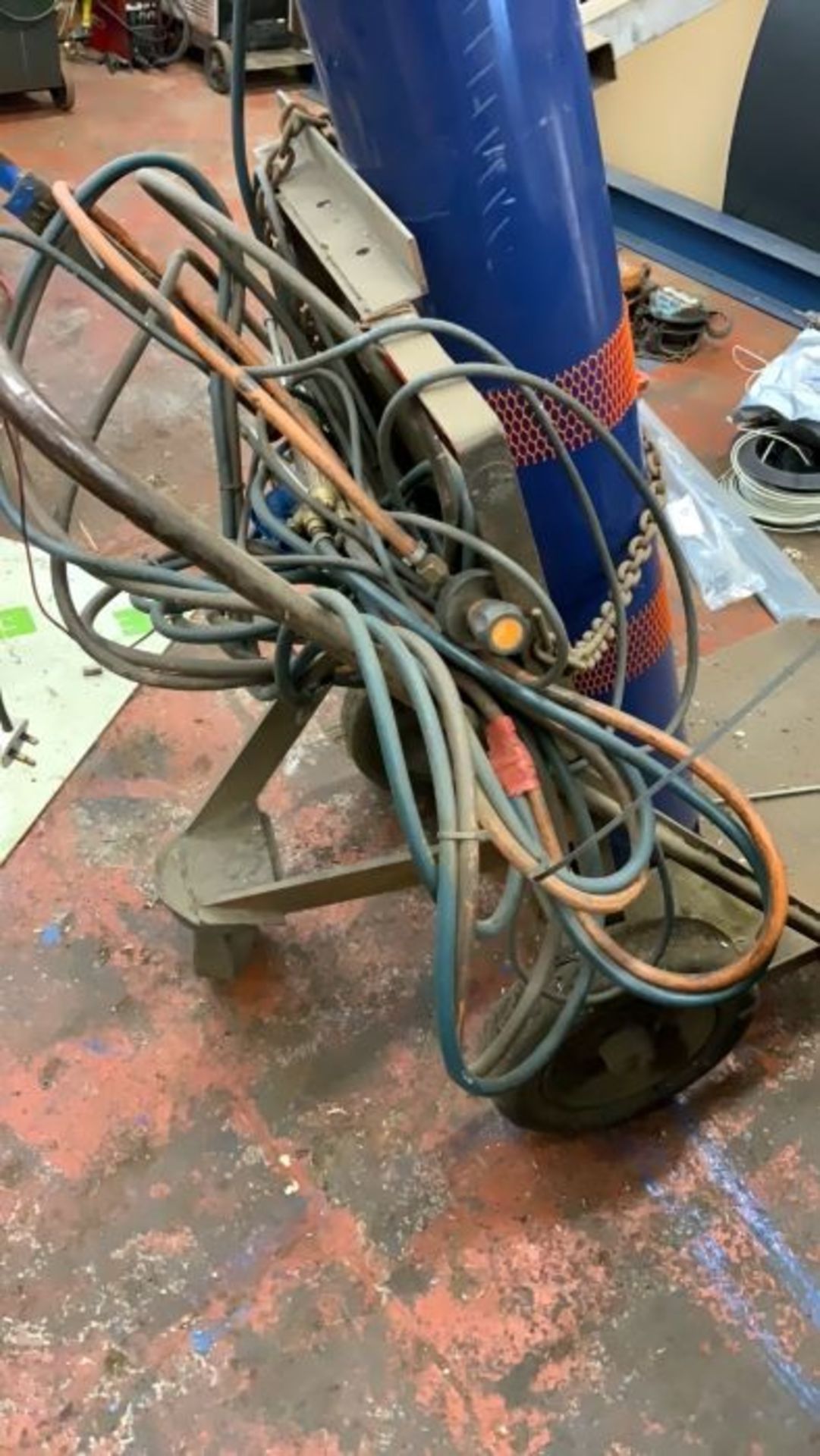 Oxyacetylene Cutting Torch, Gauges and Trolley - does not include gas bottle - Image 4 of 14