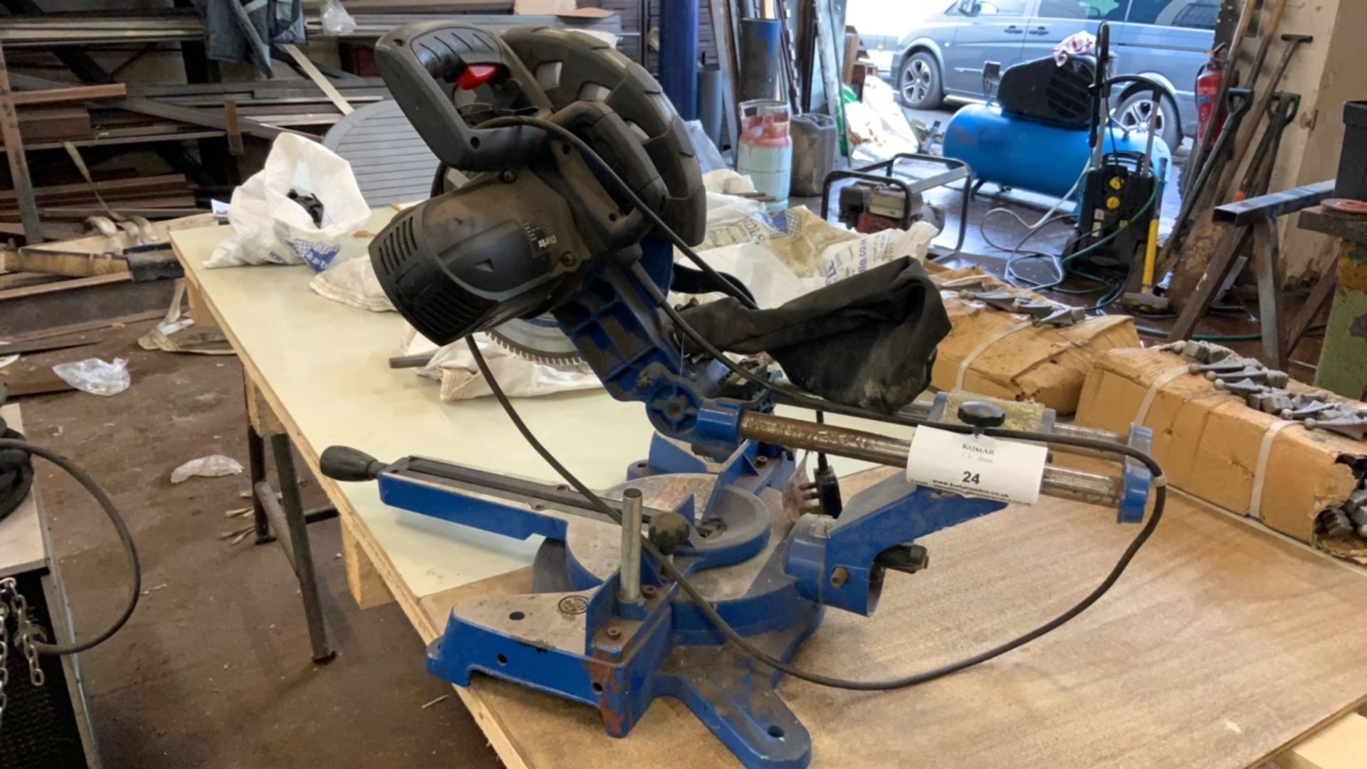 Clarke Woodworker 10â€ Sliding Compound Mitre Saw - Image 8 of 10