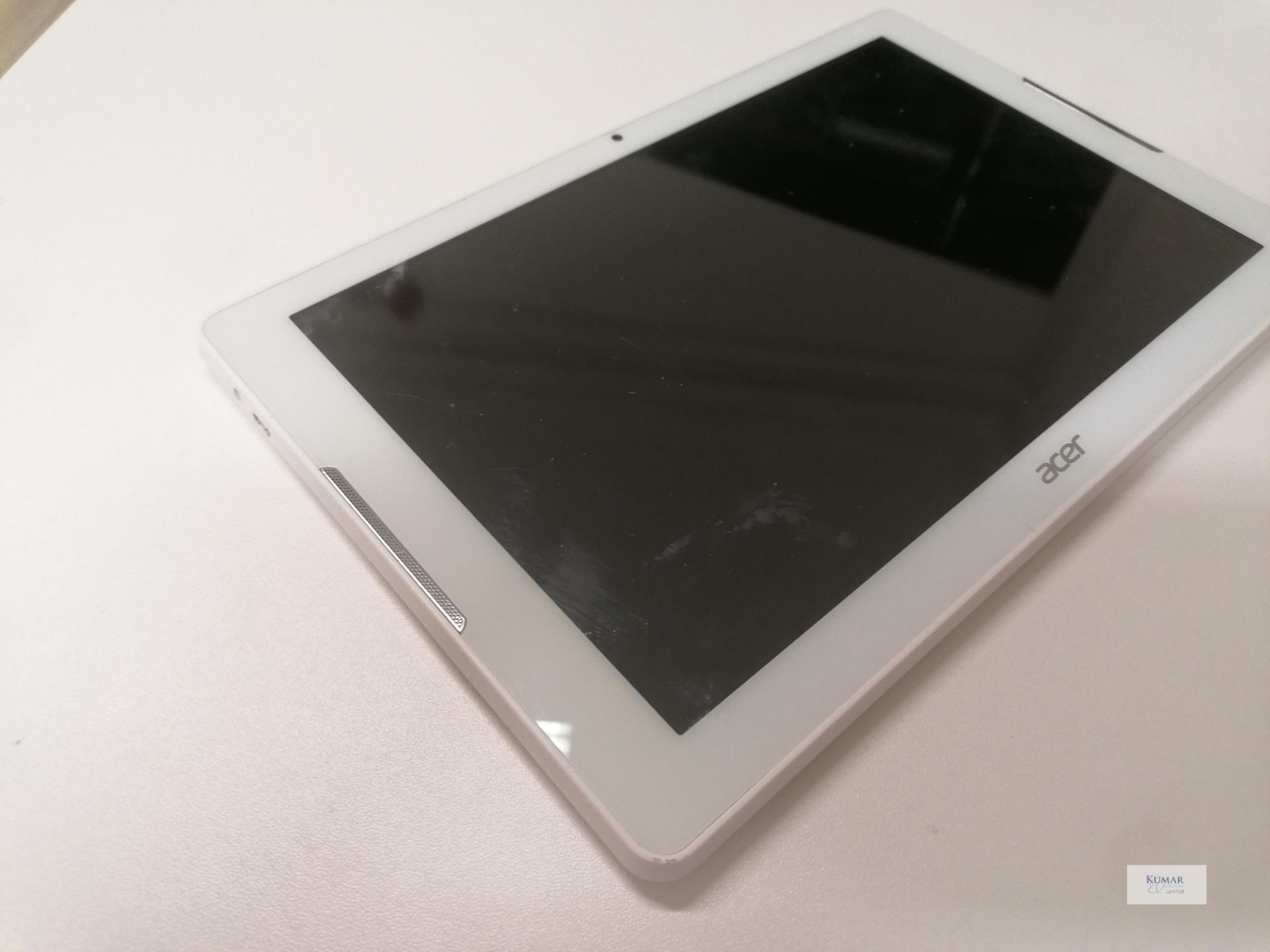 Acer Iconia One 10 B3-A30 Model A5003 Tablet Man 02 2017 Updated 05 02 2019 - Image 2 of 5
