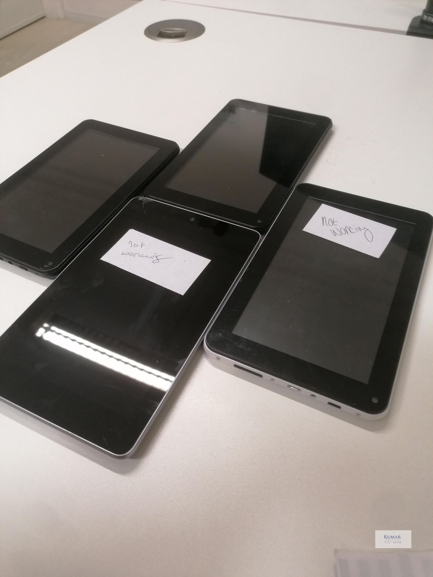 4 x Tablets Untested , Sold as spares or repairs - Image 7 of 7