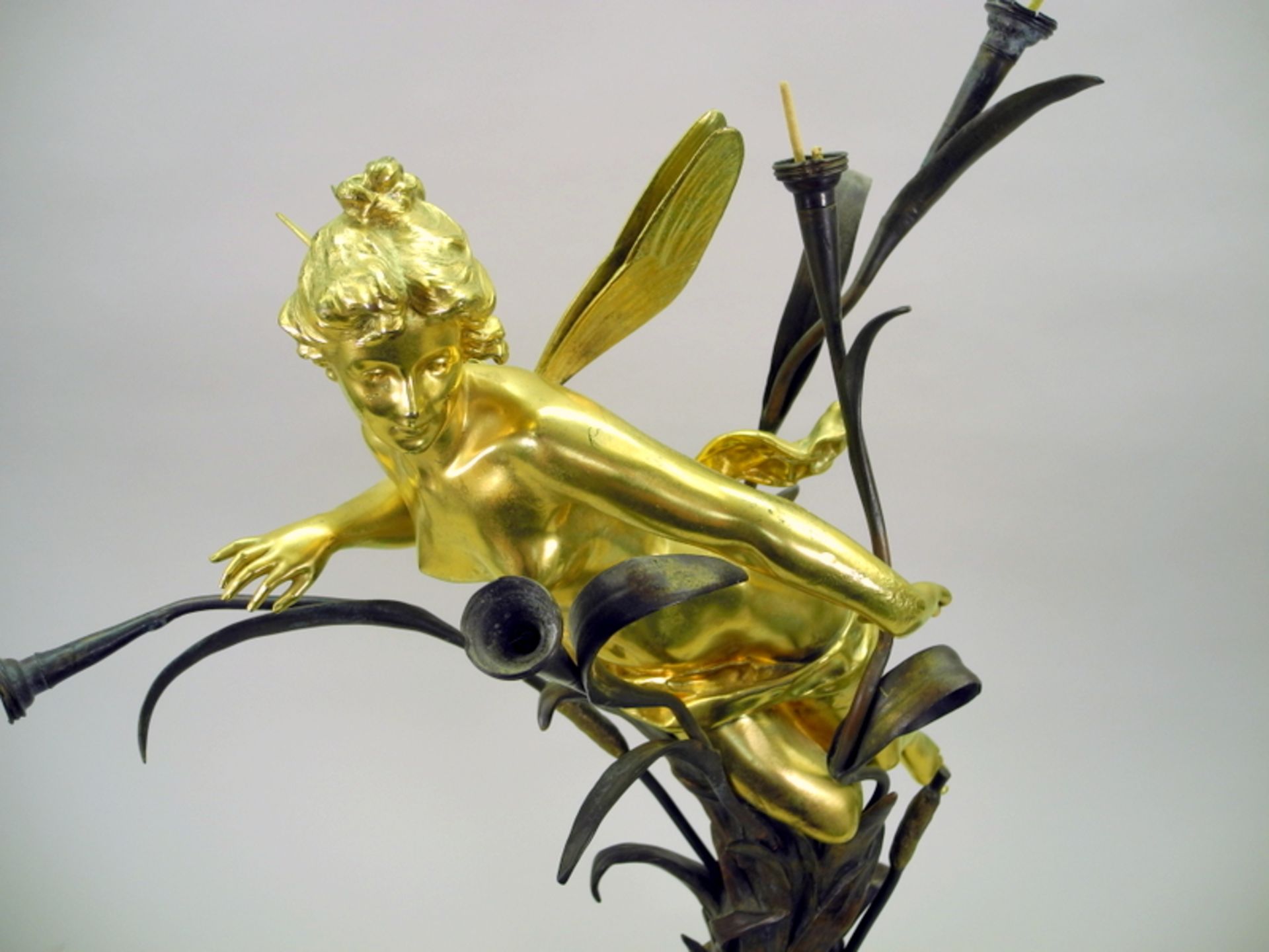 Gustavo Obiols Delgado, 1858 - 1902 SpanienBronze, gold und braun patiniert. Junge Nym - Image 13 of 13