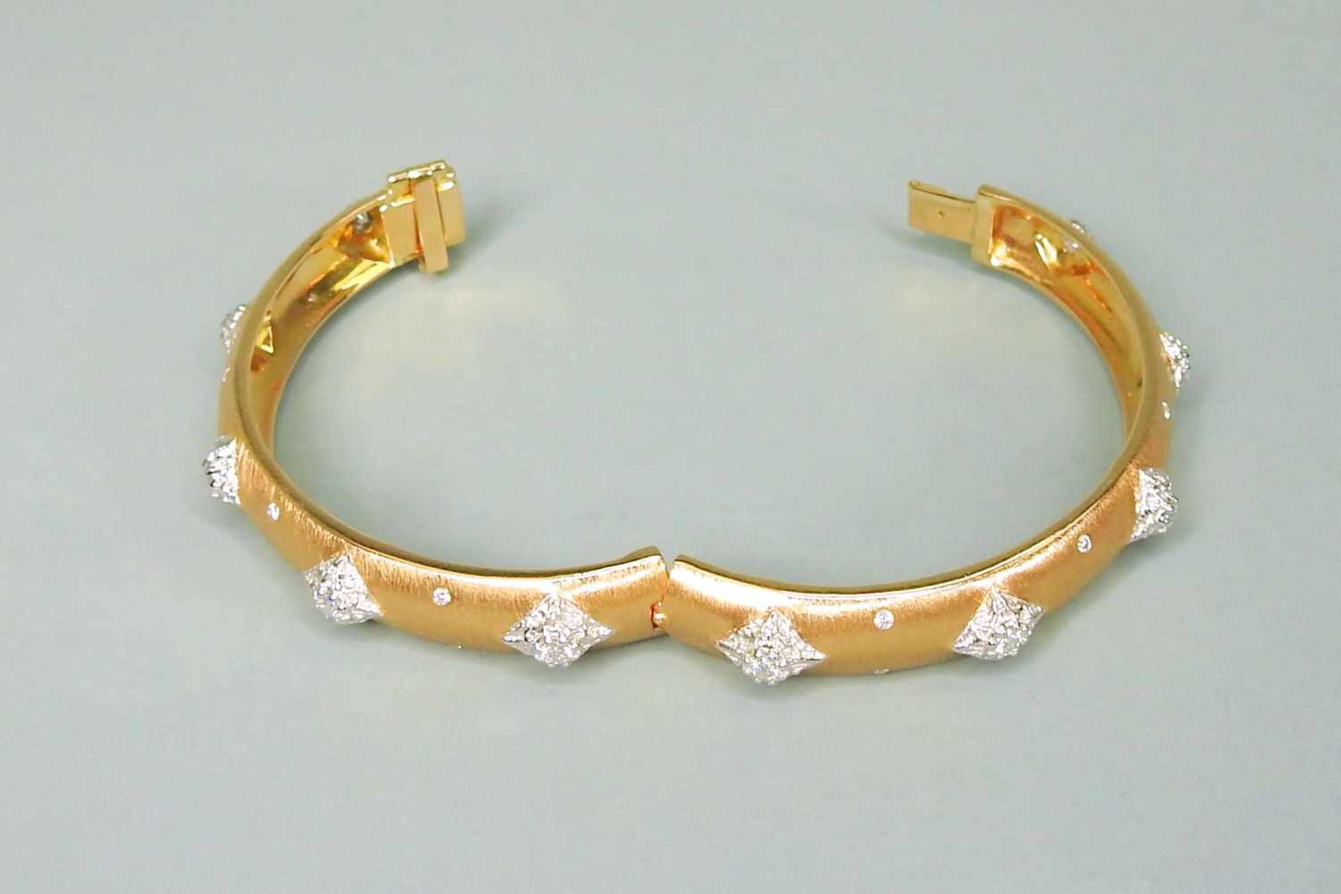 Goldener Armreif18 K Roségold. Elegantes Armband mit geometrischem Dekor, die einzeln - Image 3 of 3