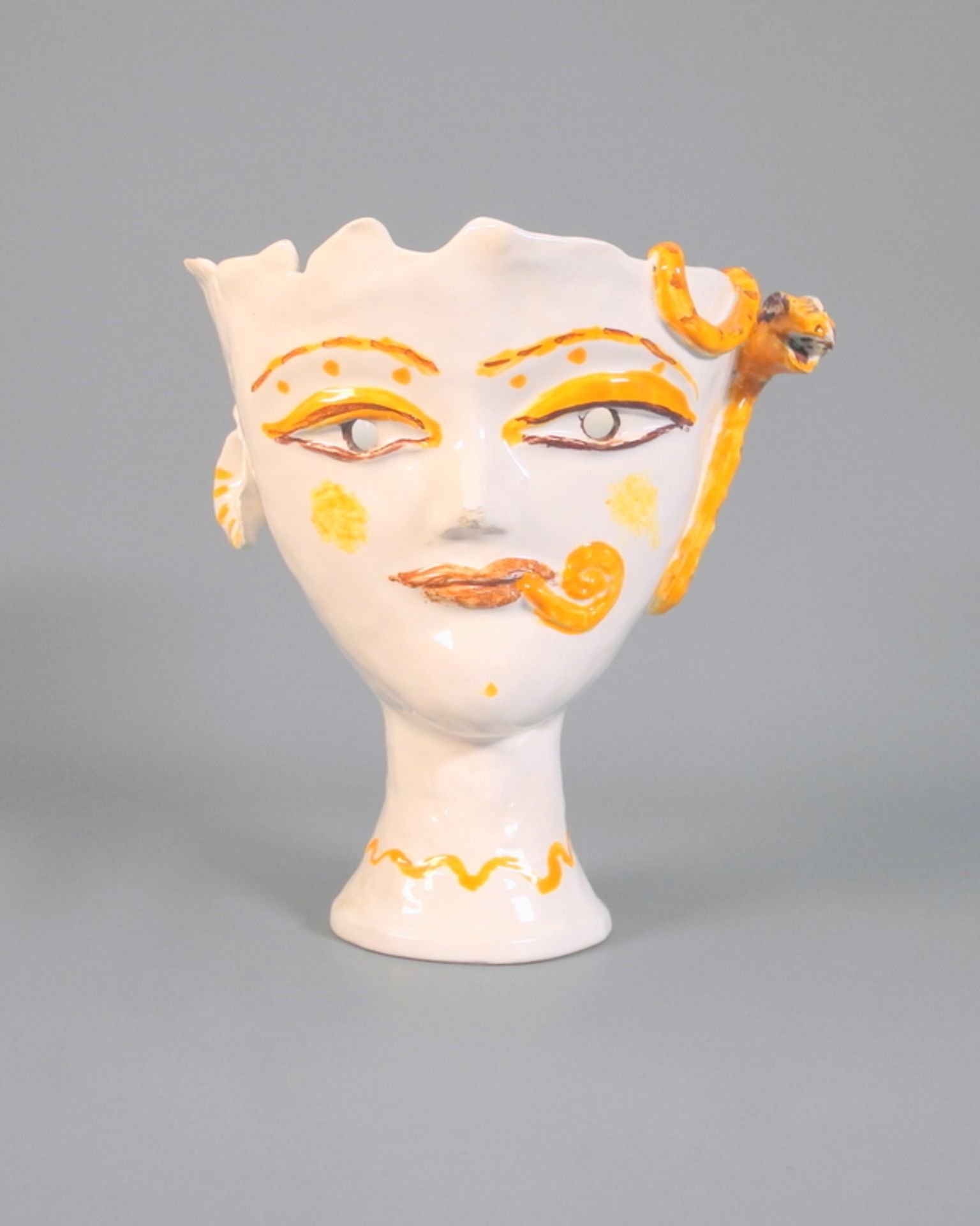 Bele Bachem, 1916 Düsseldorf - 2005 MünchenKeramik, Vase in Form eines Gesichtes, gl