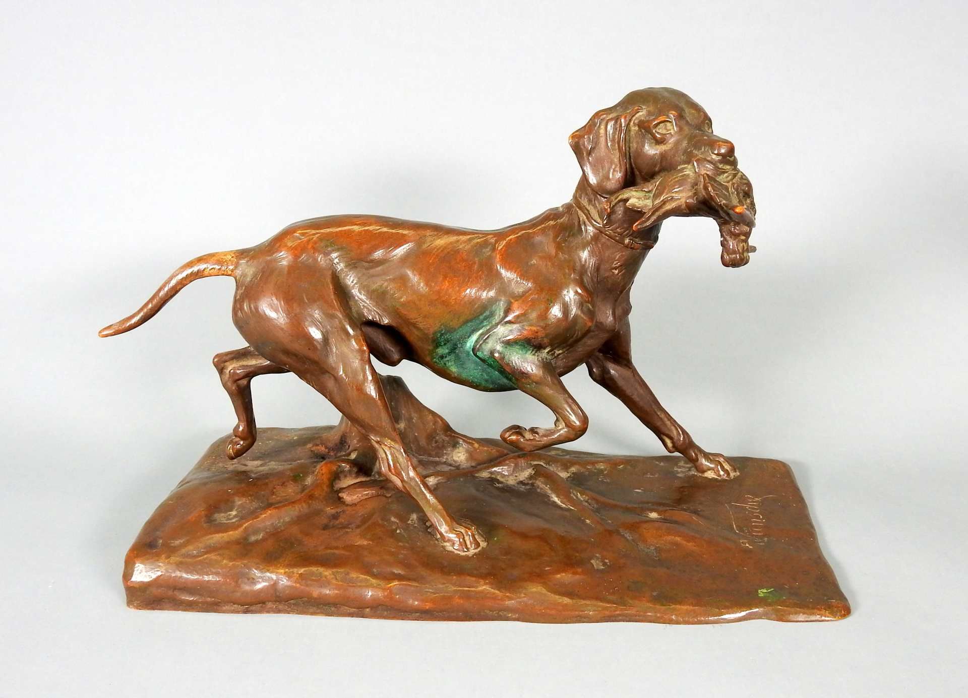 Emil Wünsche, 1864 Greiffenberg - 1938 RottachBronze, dunkel patiniert. Jagdhund mit - Image 2 of 8