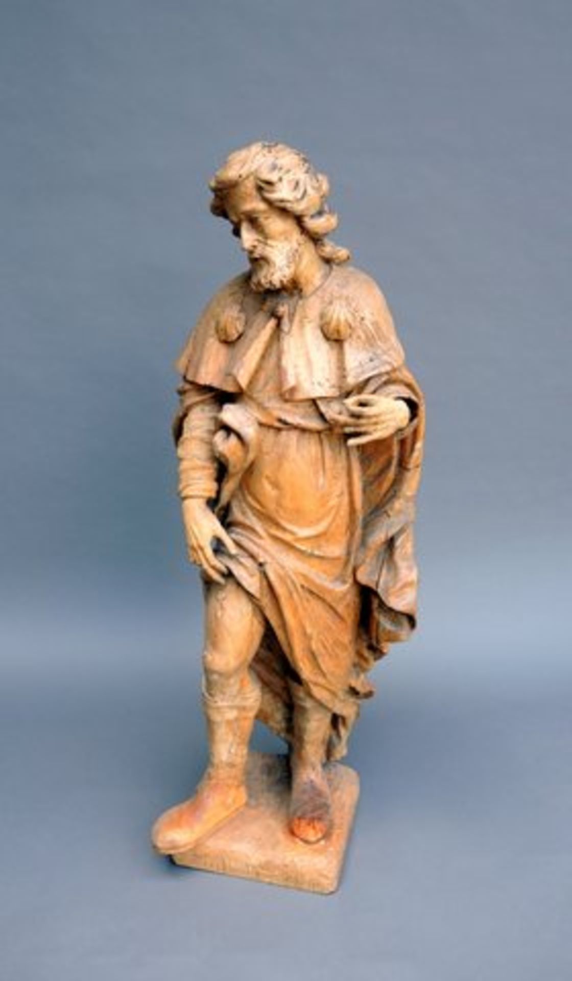 Imposante Schnitzfigur des Heiligen Rochus Holz geschnitzt, teils gefasst. Fein gearbe
