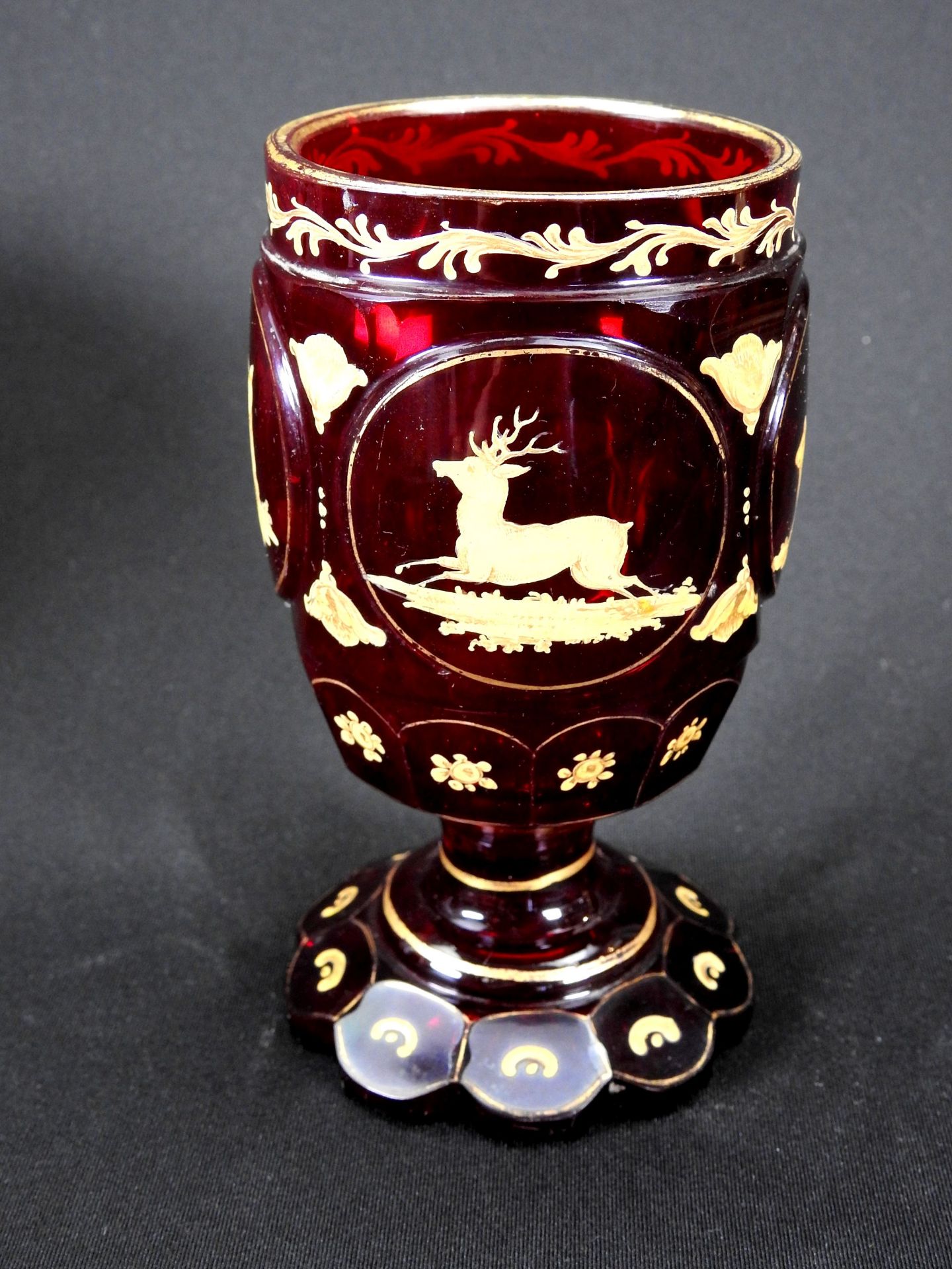 Konvolut von Biedermeier-Gläsern Glas. Konvolut bestehend aus 4 Gläsern, darunter 1 - Image 3 of 10