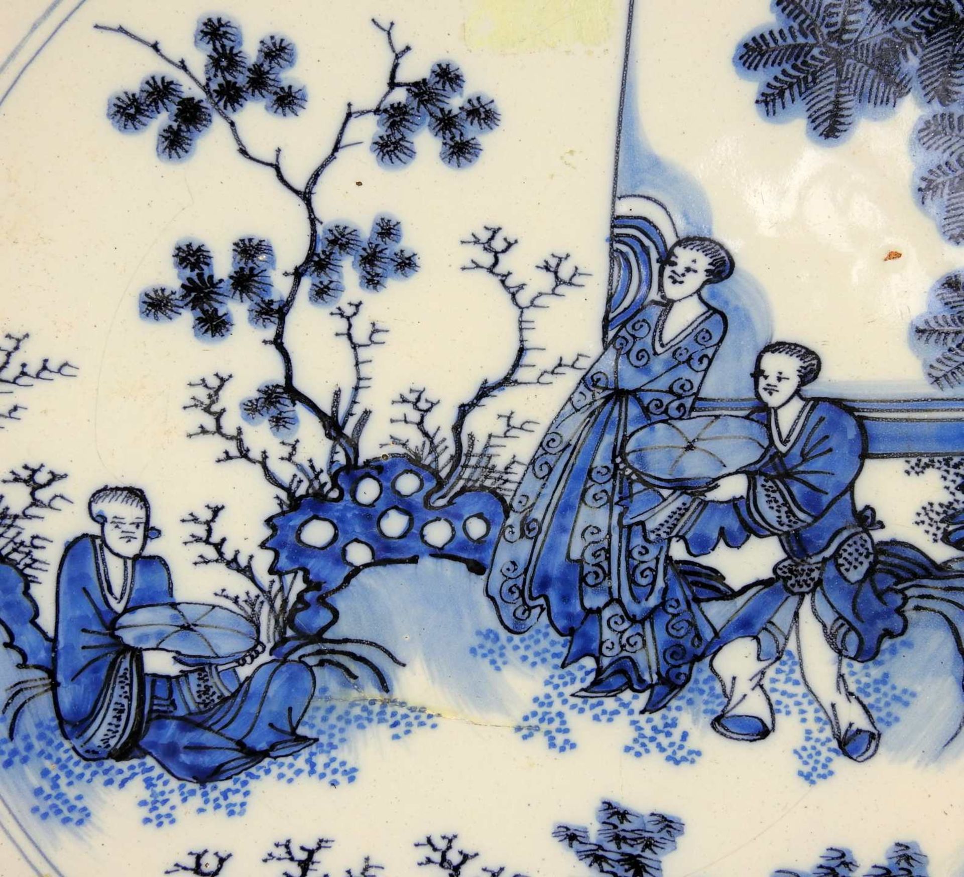 Große chinesische Schauplatte Keramik, polychrom staffiert. Tiefe, runde Schauplatte - Image 4 of 7