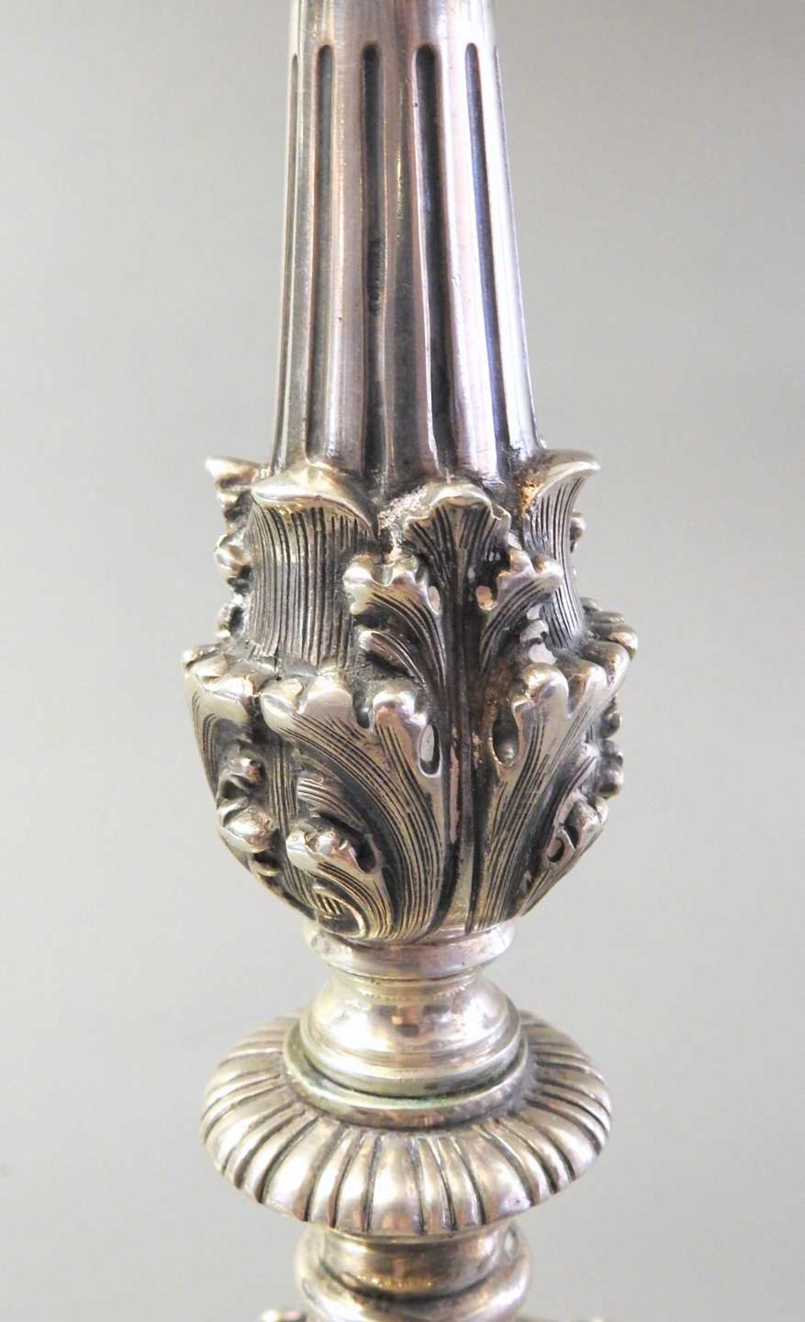 Imposante Prunkkandelaber Silber 800, am Boden mit Feingehaltsstempel, Land- und Herst - Image 3 of 7