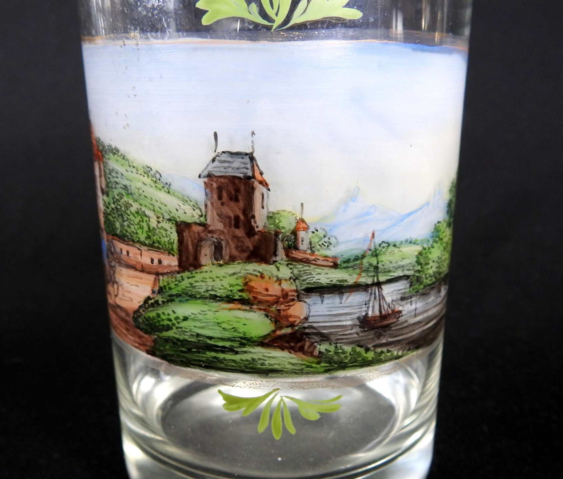 Konvolut von Gläsern Glas. Konvolut bestehend aus 5 Gläsern, darunter 2 Becher aus d - Image 9 of 10