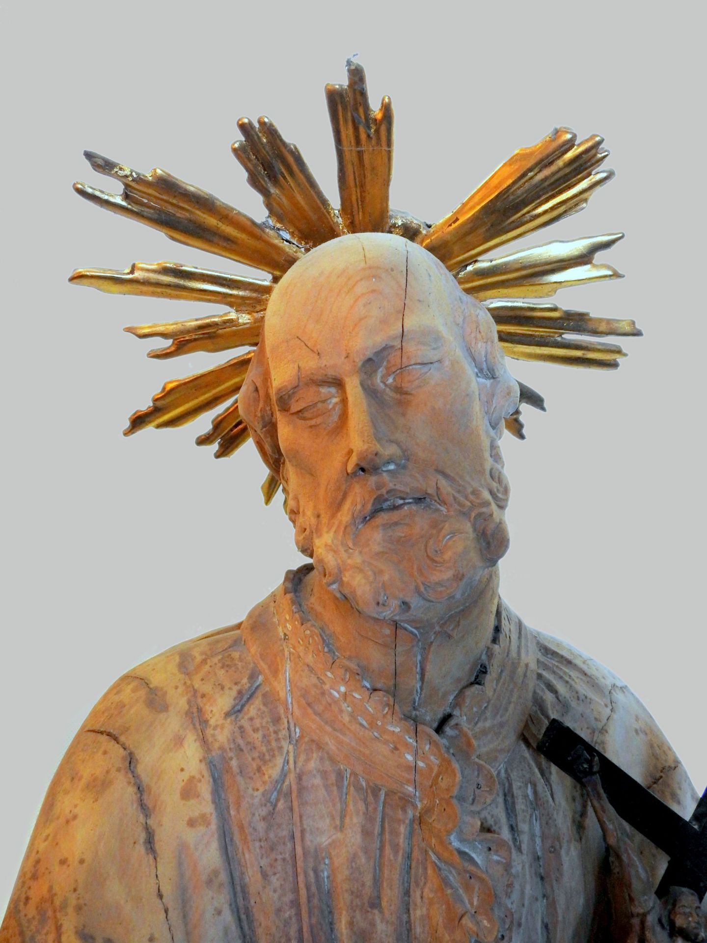 Imposante Figur eines Heiliges Zirbelkiefer geschnitzt, nicht gefasst. Stehende Figur - Image 3 of 6