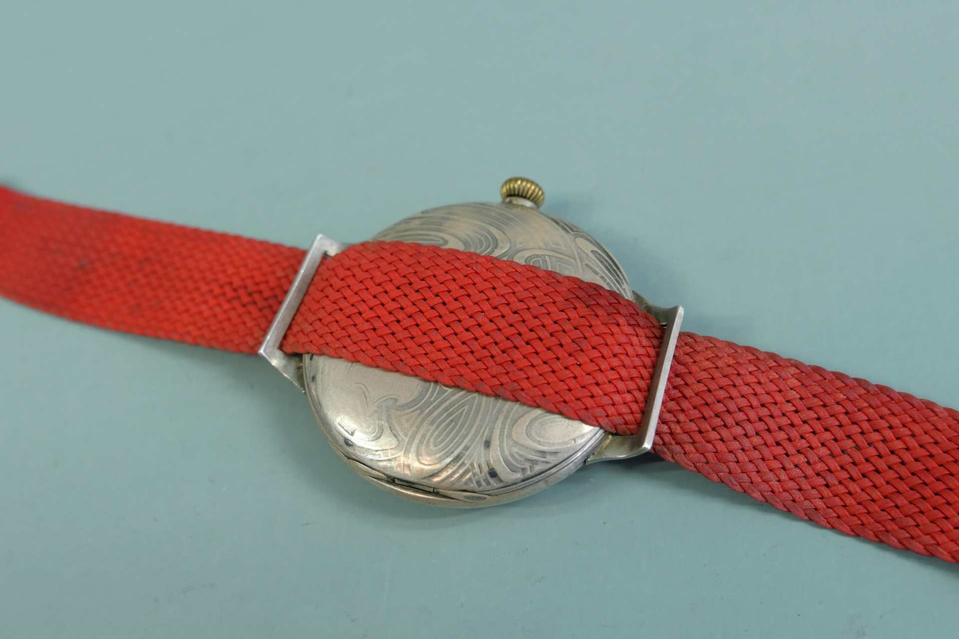 Omega Taschenuhr-Umbau Silber. Omega-Taschenuhr als Armbanduhr umgebaut mit Gehäuse a - Bild 2 aus 2