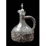 Hanauer Karaffe Glas, Silber 800, am Boden mit Feingehaltsstempel, Krone und Punze der
