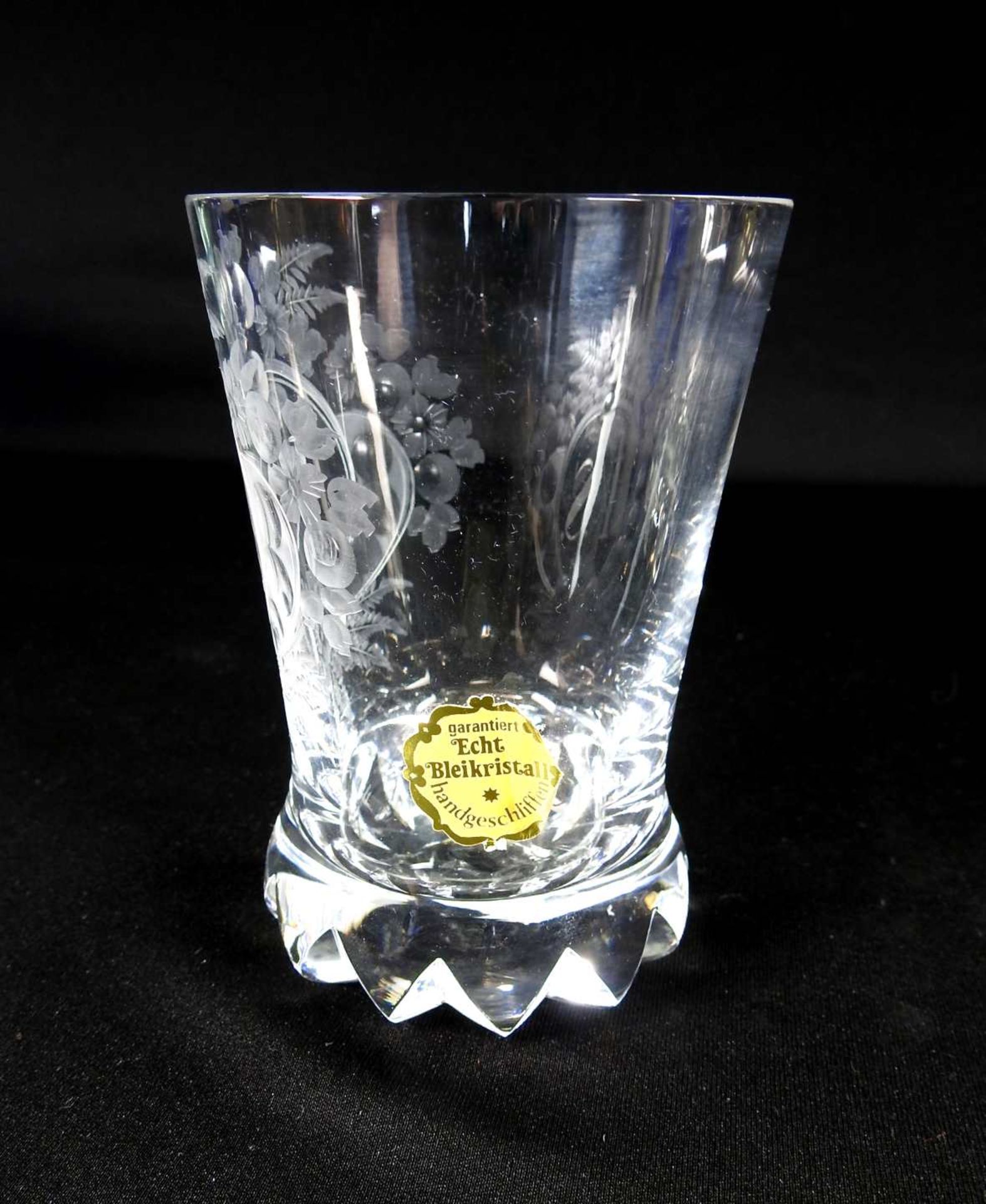 Sammlung von fünf Gläsern Klar- und kobaltblaues Glas, mit aufwendig geschliffenen D - Image 2 of 7
