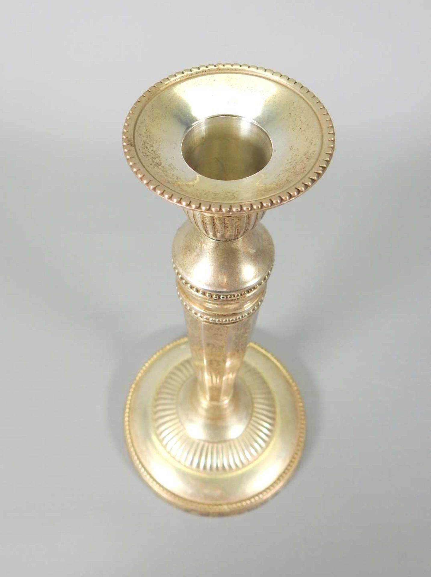 Paar elegante Kerzenleuchter Silber plated, weighted. 1-flammige runde Standleuchter m - Bild 4 aus 4