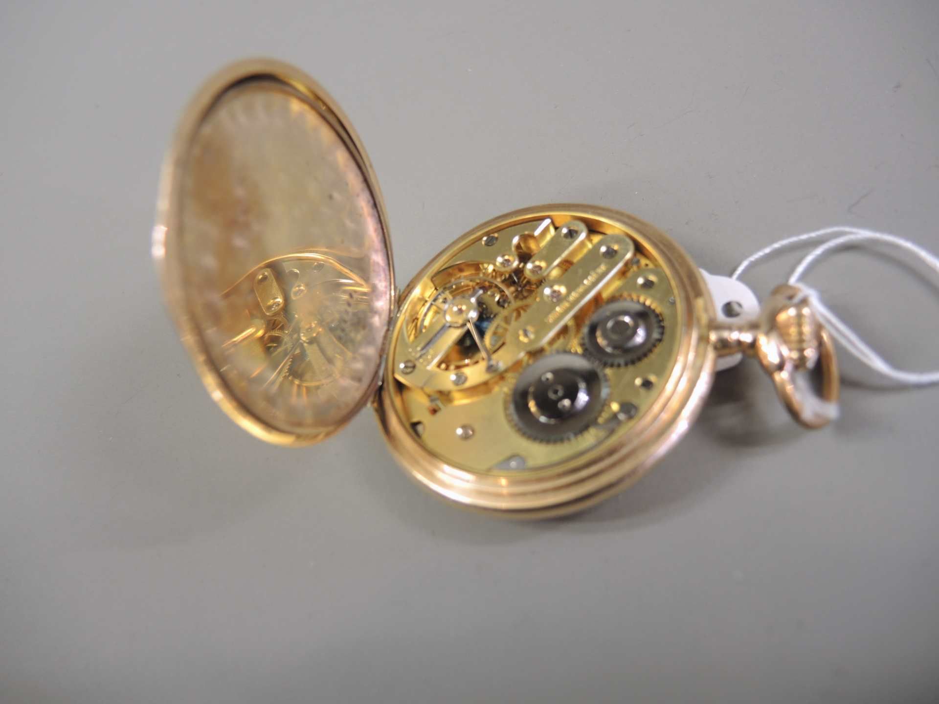 Union Horlogére, Guillochierte Taschenuhr 14 K Gold-Gehäuse, gestempelt. Metall-Stau - Image 4 of 4