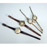 Das Konvolut besteht aus 4 Taschenuhren als Armbanduhren umgearbeitet. 14 K Gelbgold mit