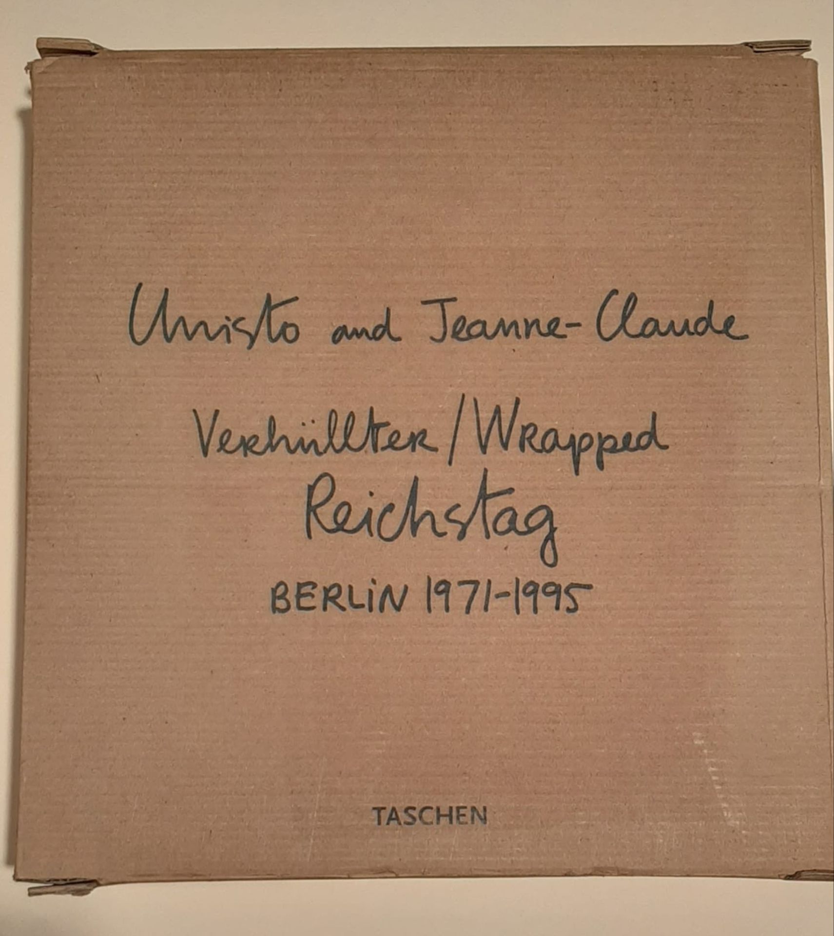 Christo und Jeanne-Claude: Verhüllter/Wrapped Reichstag. 1971-1995.