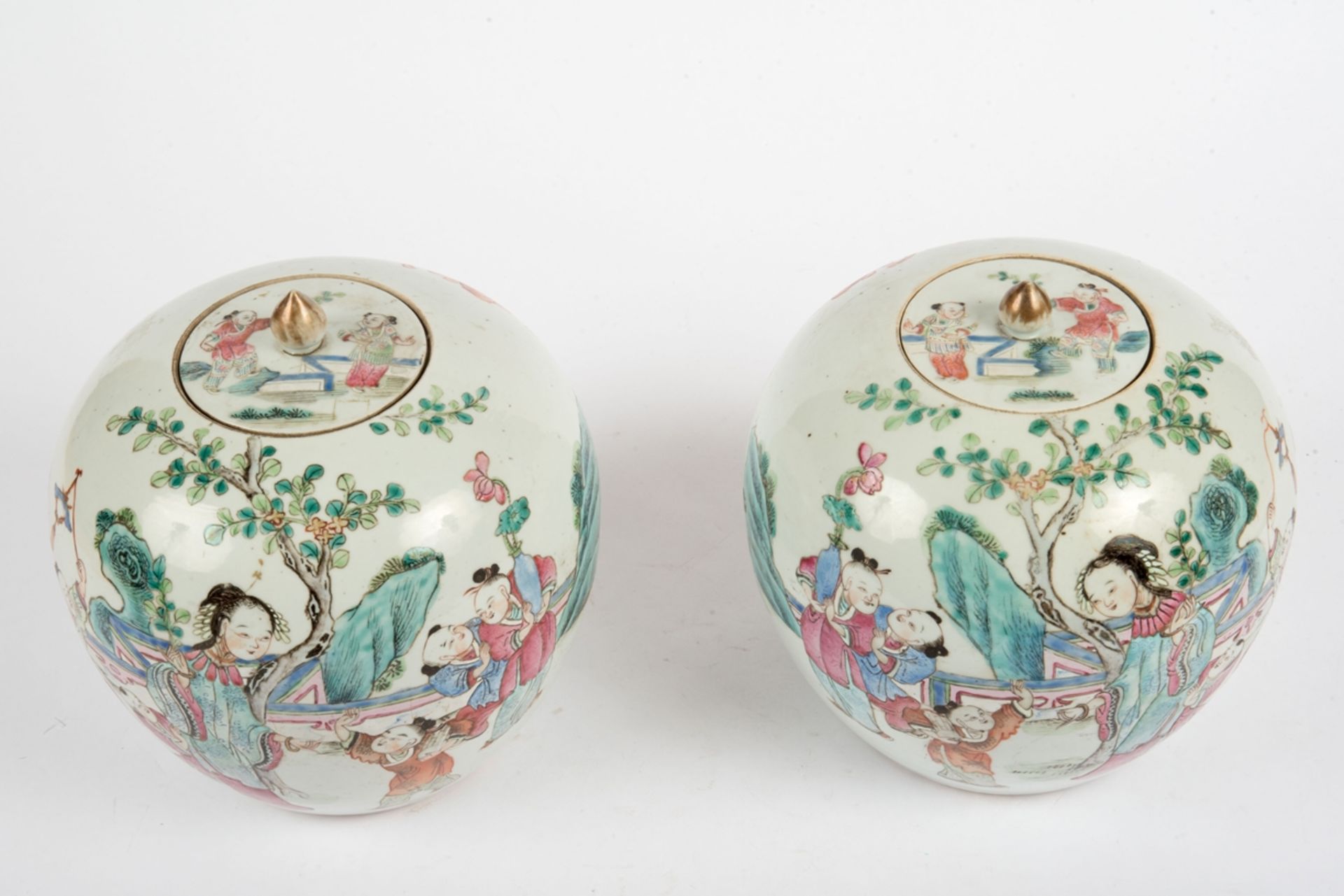 Paar Deckelvasen China um 1900 - Image 2 of 2