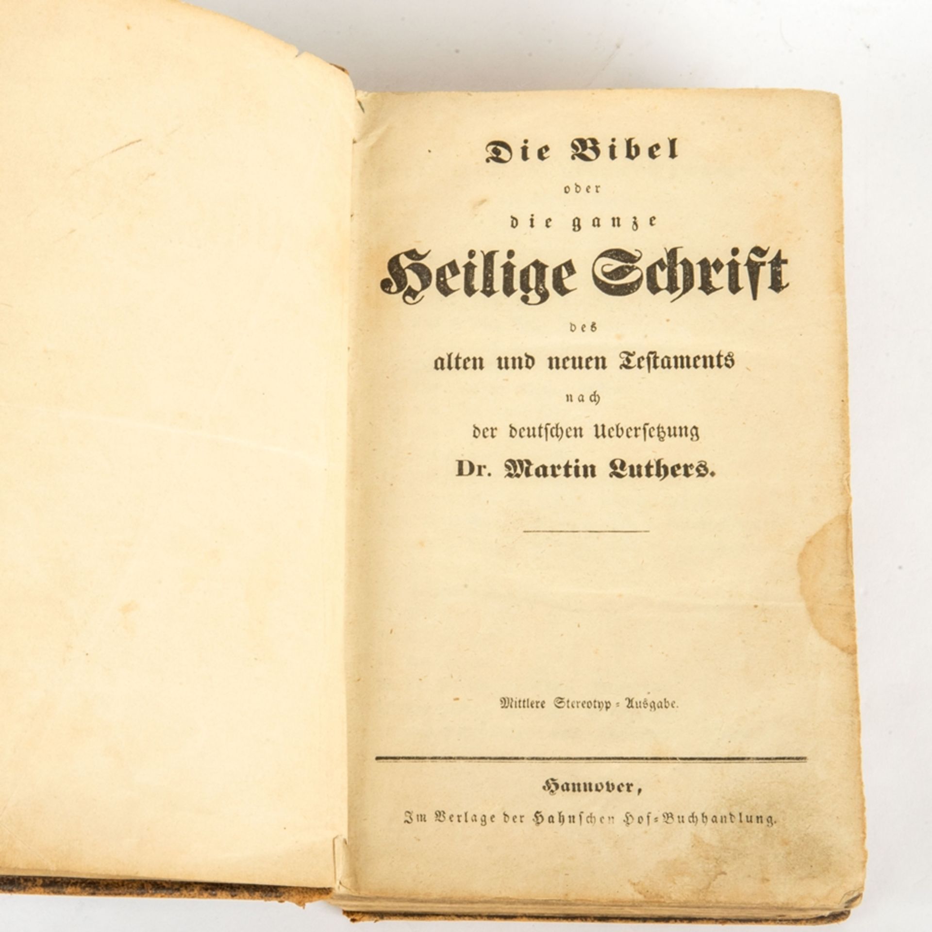 1 Bibel , mit Widmung dat. 1850 und eine evangelische Hauß-Postill. von 1743 - Image 3 of 4