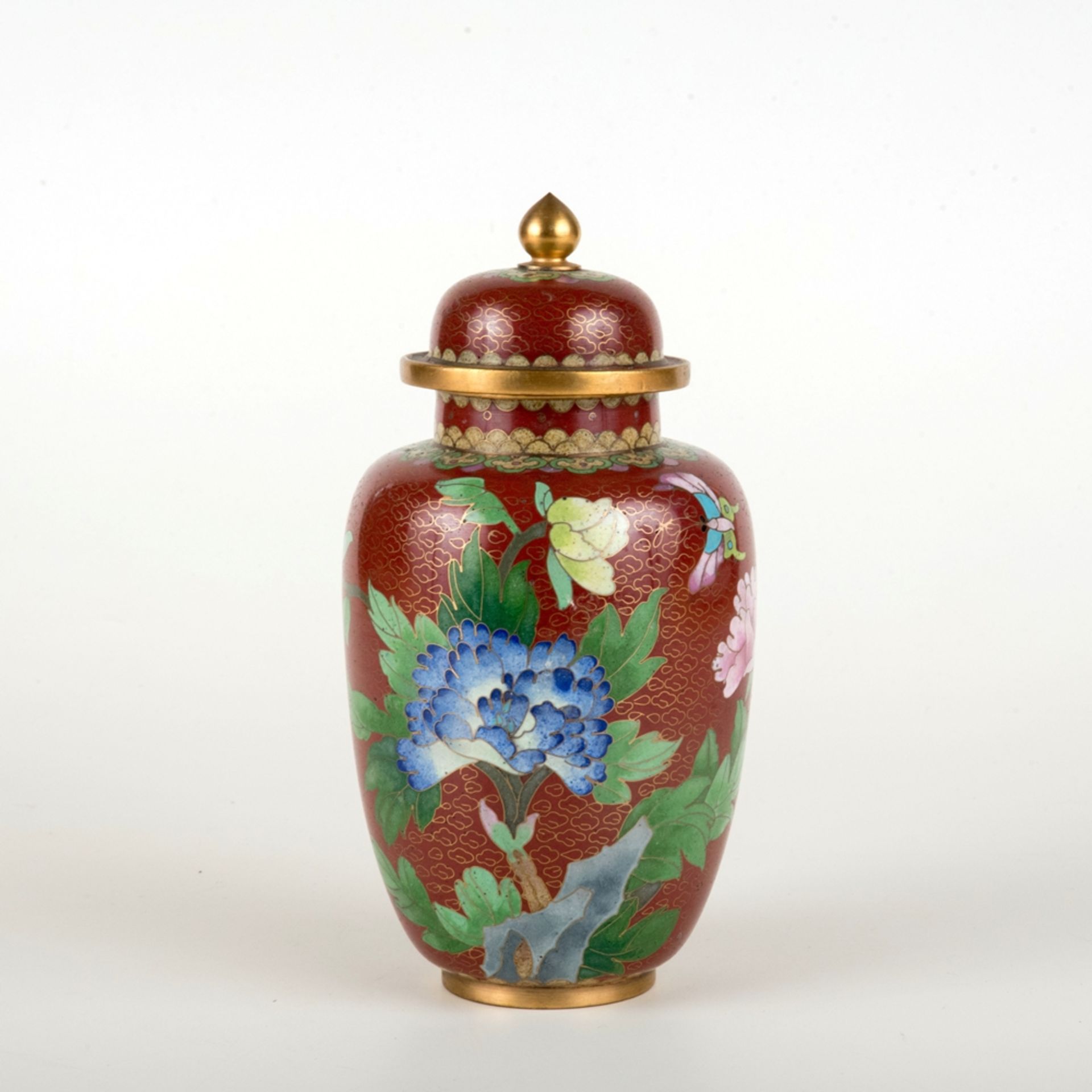 Cloisonne-Deckelvase, China