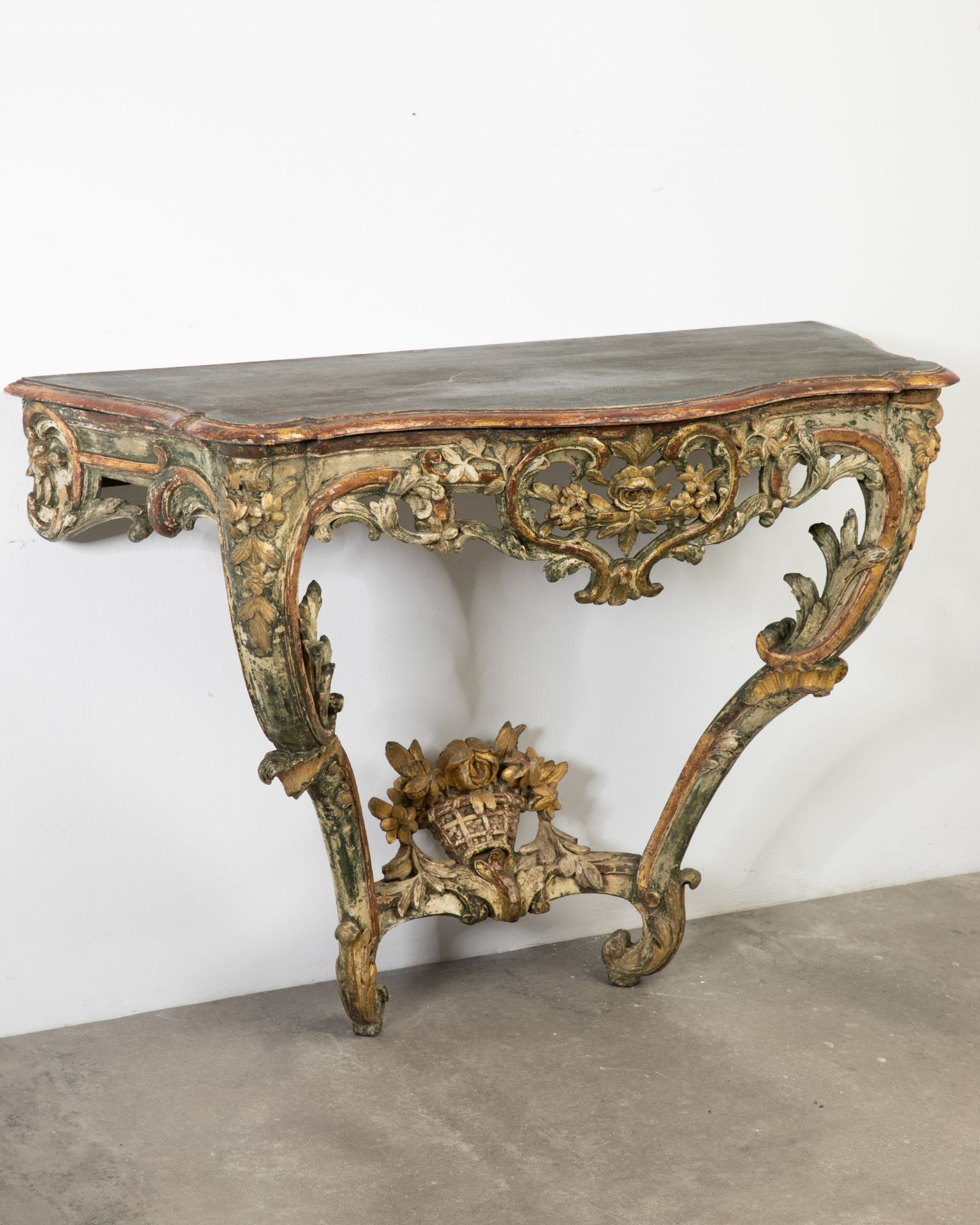 Rococo Console