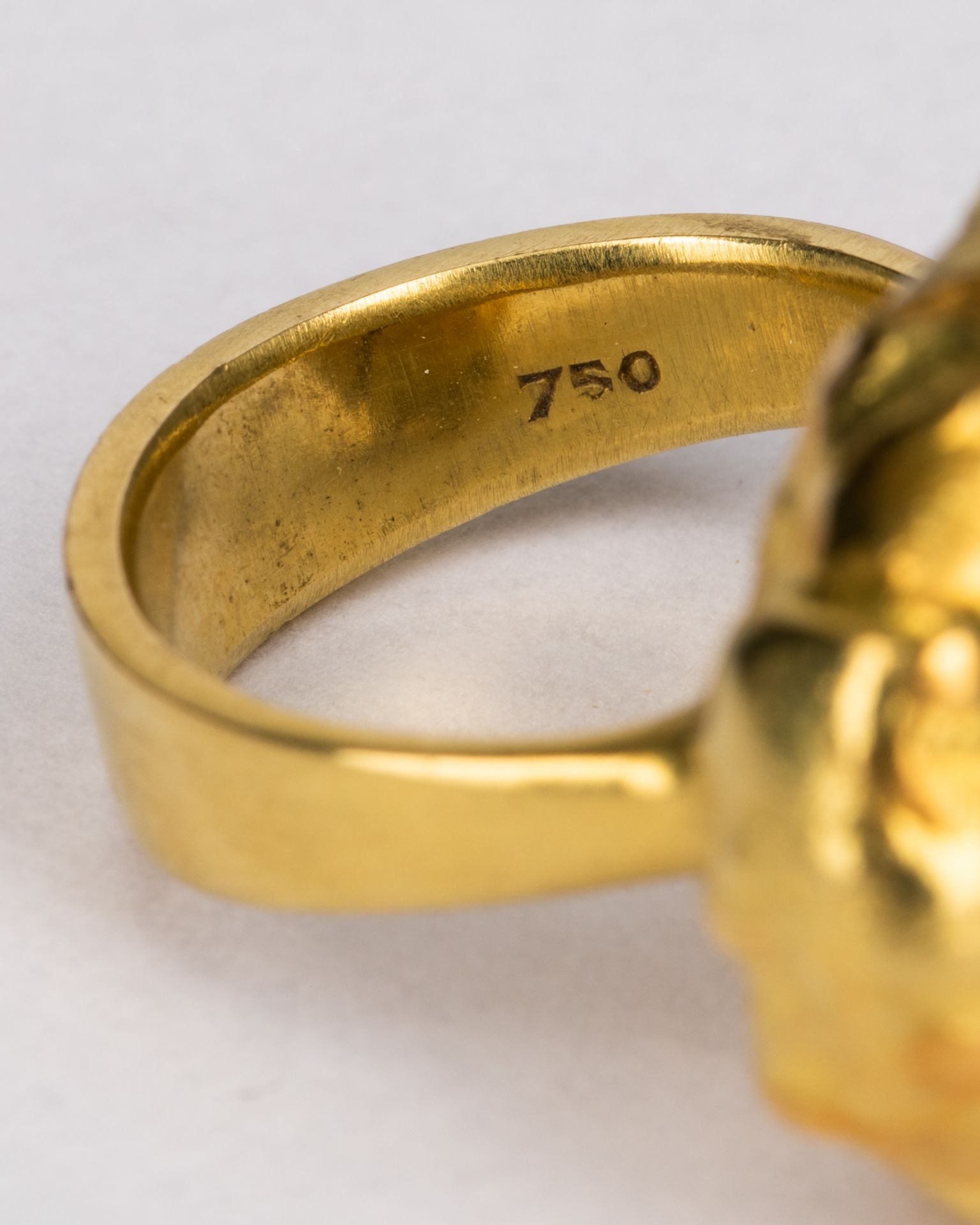 Herta & Friedrich Gebhart, Ring 18K Gold Opal - Image 2 of 3