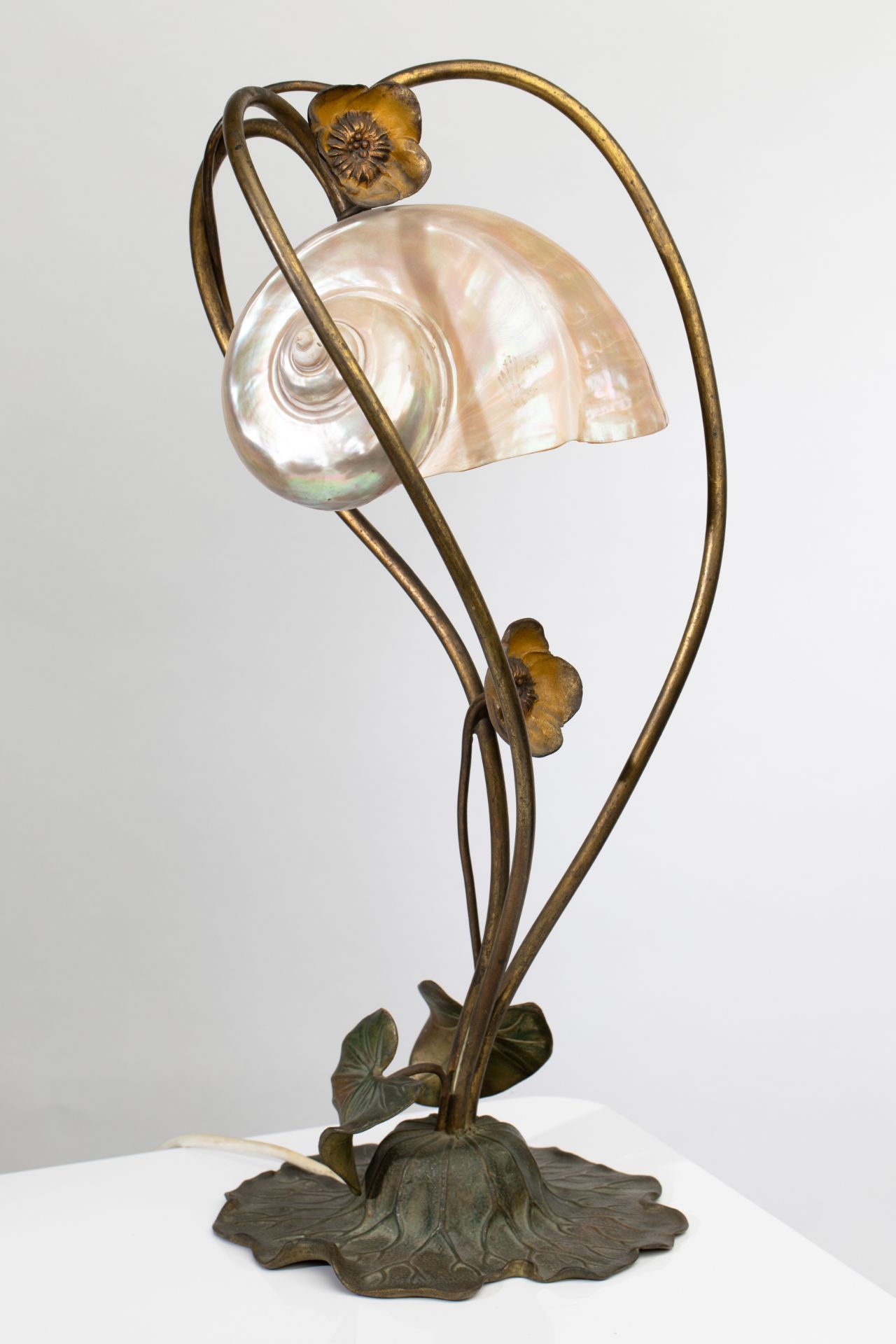 Art Nouveau Table lamp with Nautilus