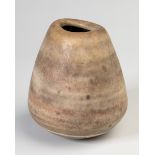 Lucie Rie, Vase