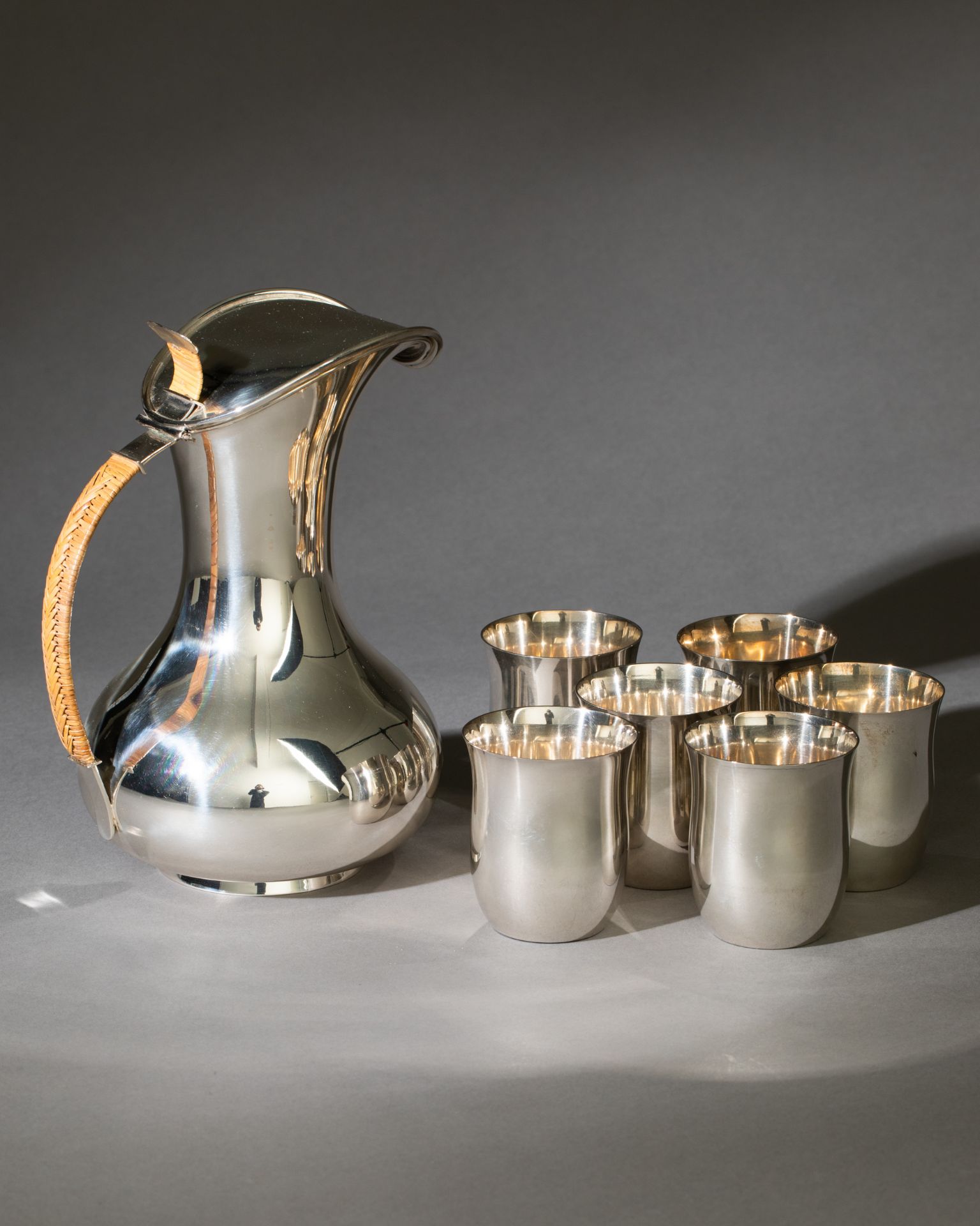 Gayer & Krauss, Silver Set of winejug and 6 cups - Bild 2 aus 4