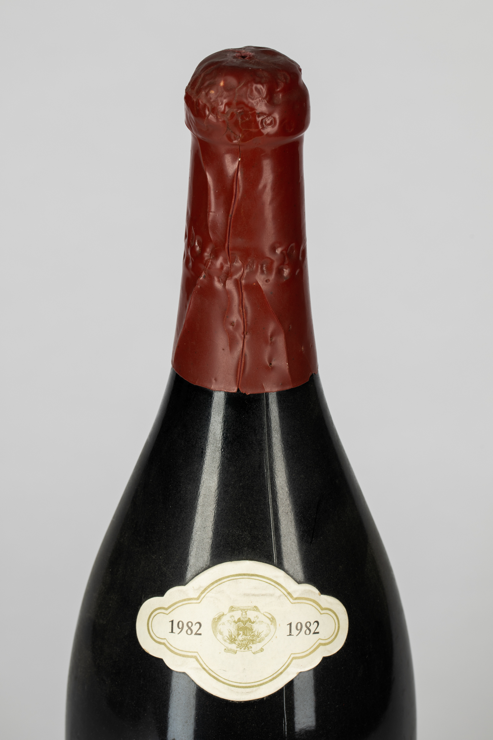 2 Magnum Wine bottles - Image 2 of 5