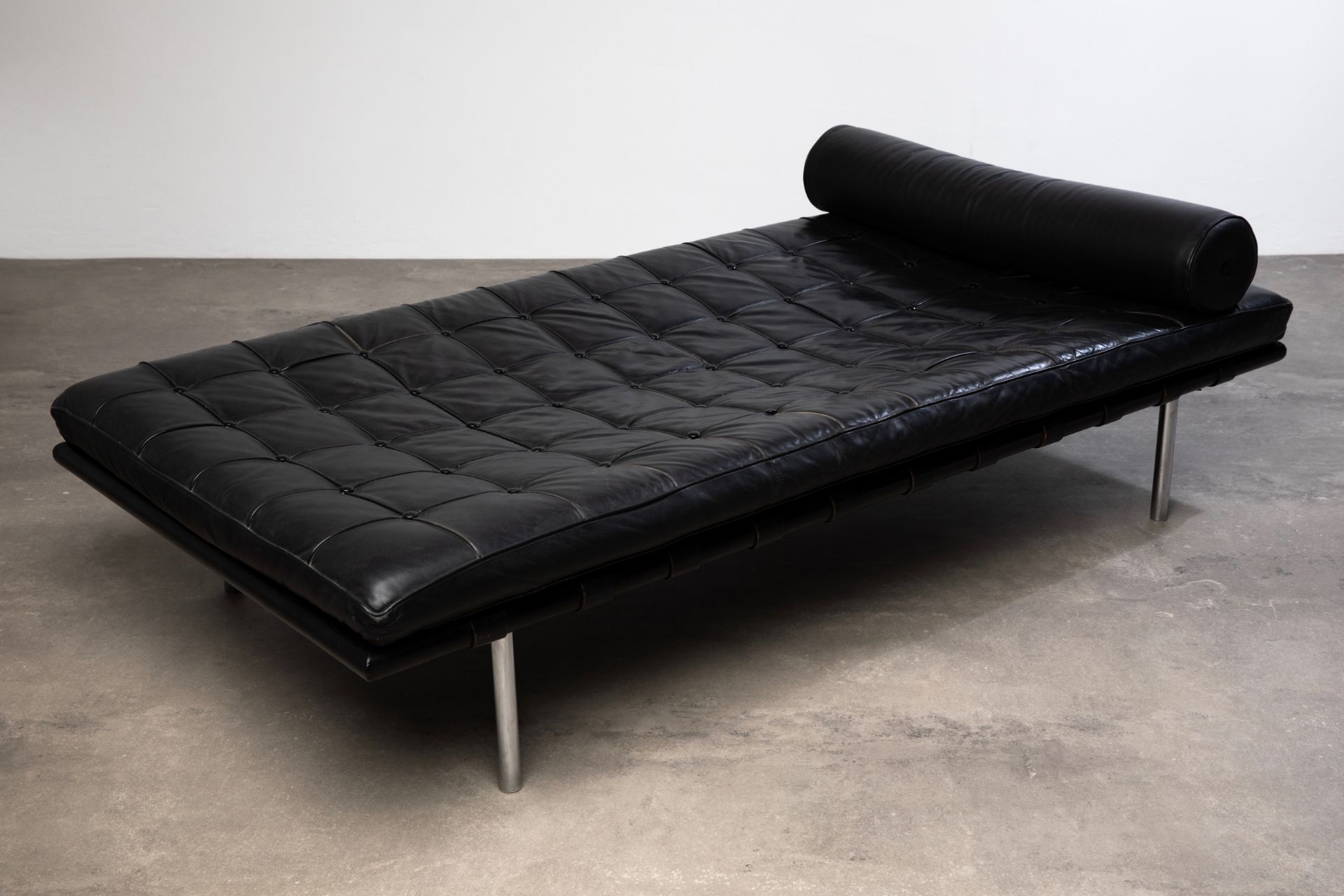 Mies van der Rohe Knoll International Barcelona Daybed - Image 2 of 5