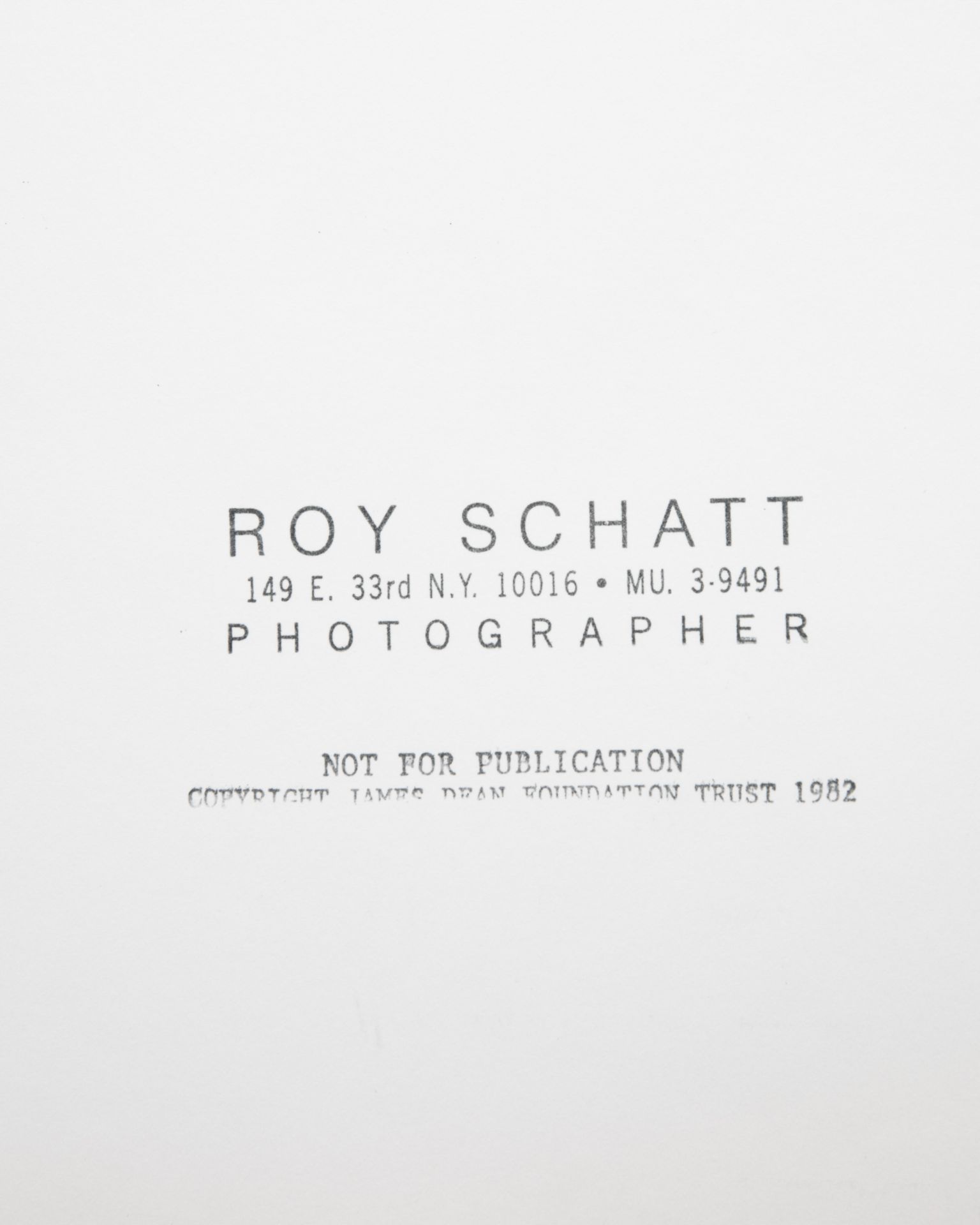 Roy Schatt, James Dean/ Torn Sweater Series, Ex. 8/70 - Bild 7 aus 8