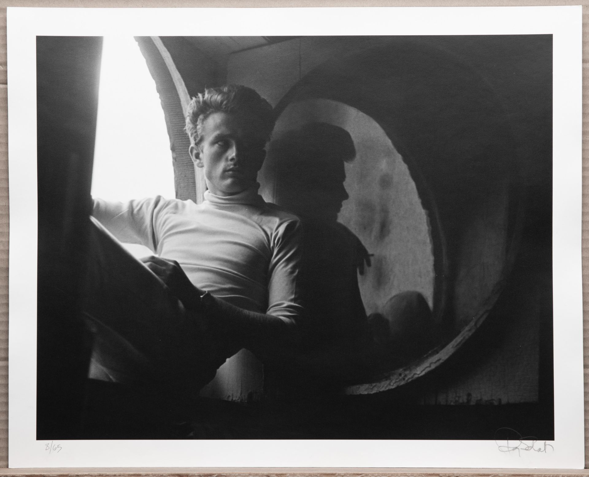 Roy Schatt, James Dean in his Apartment, Ex. 8/65 - Bild 2 aus 7