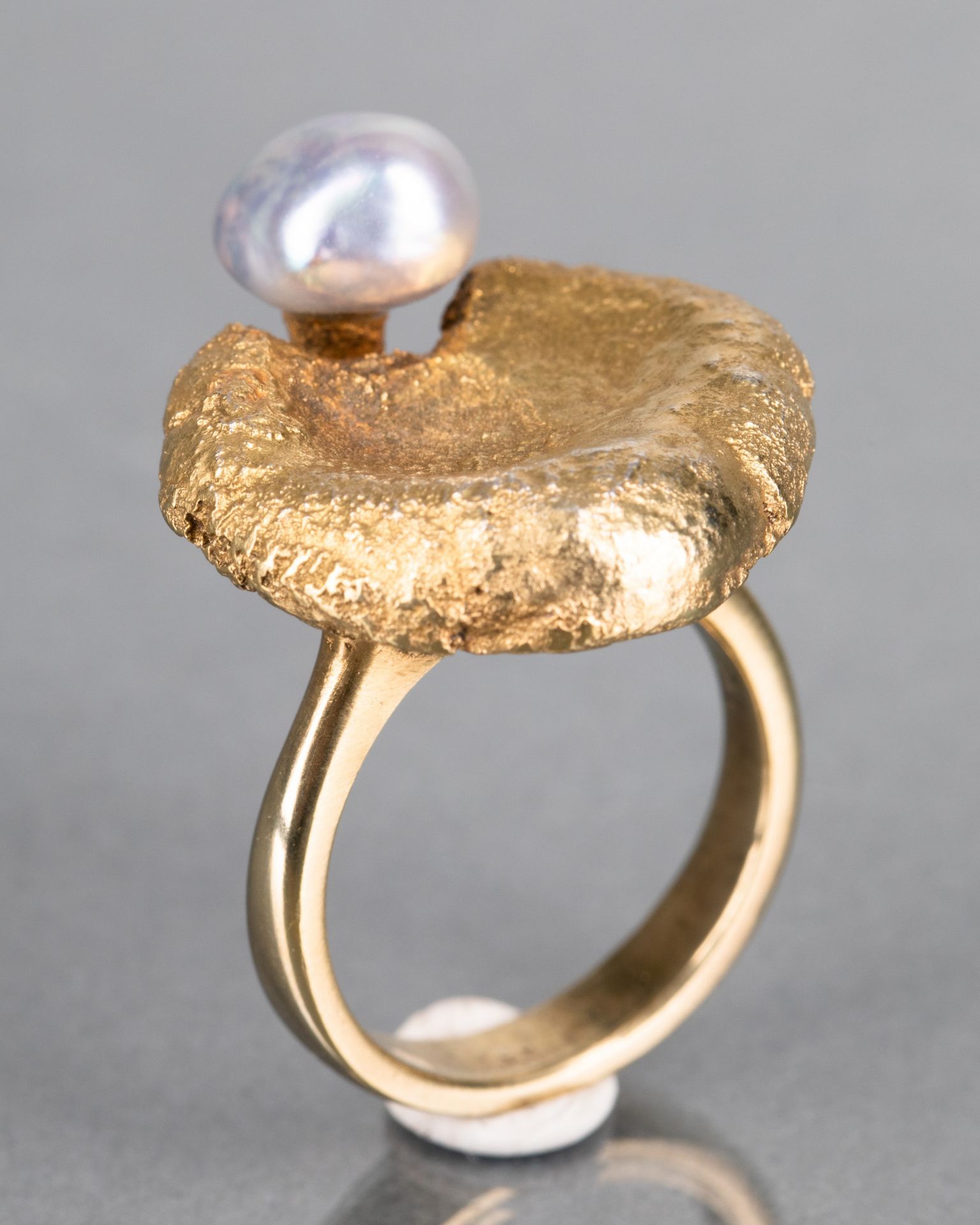 Herta & Friedrich Gebhart, Ring, Gold, Southsea pearl
