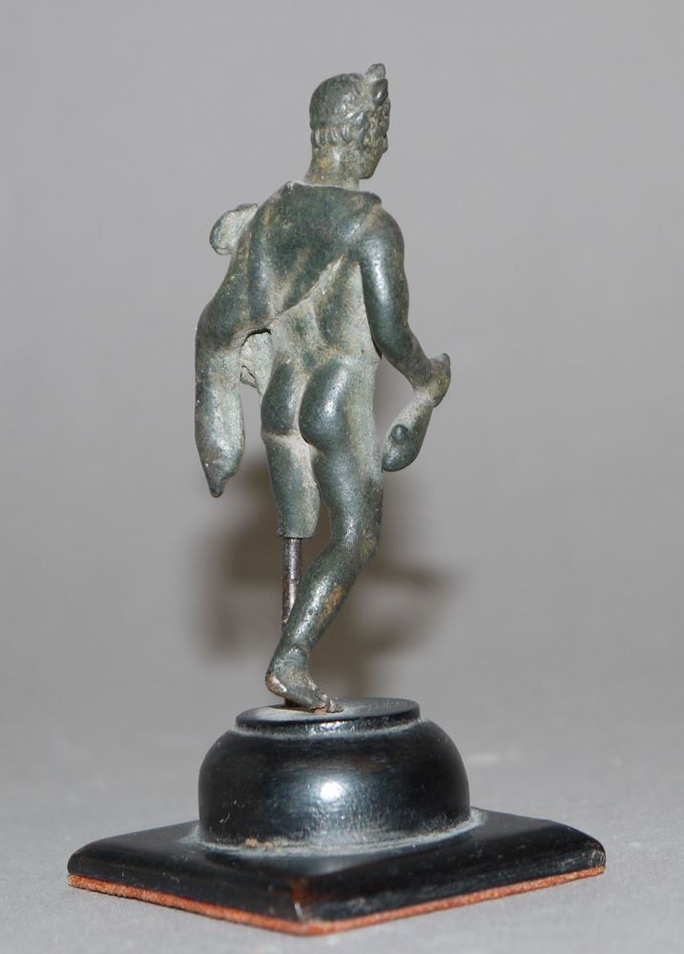 Bronzeplastik Gott Merkur, römisch, ca. 1.-2. Jh. n. Chr. - Image 2 of 2