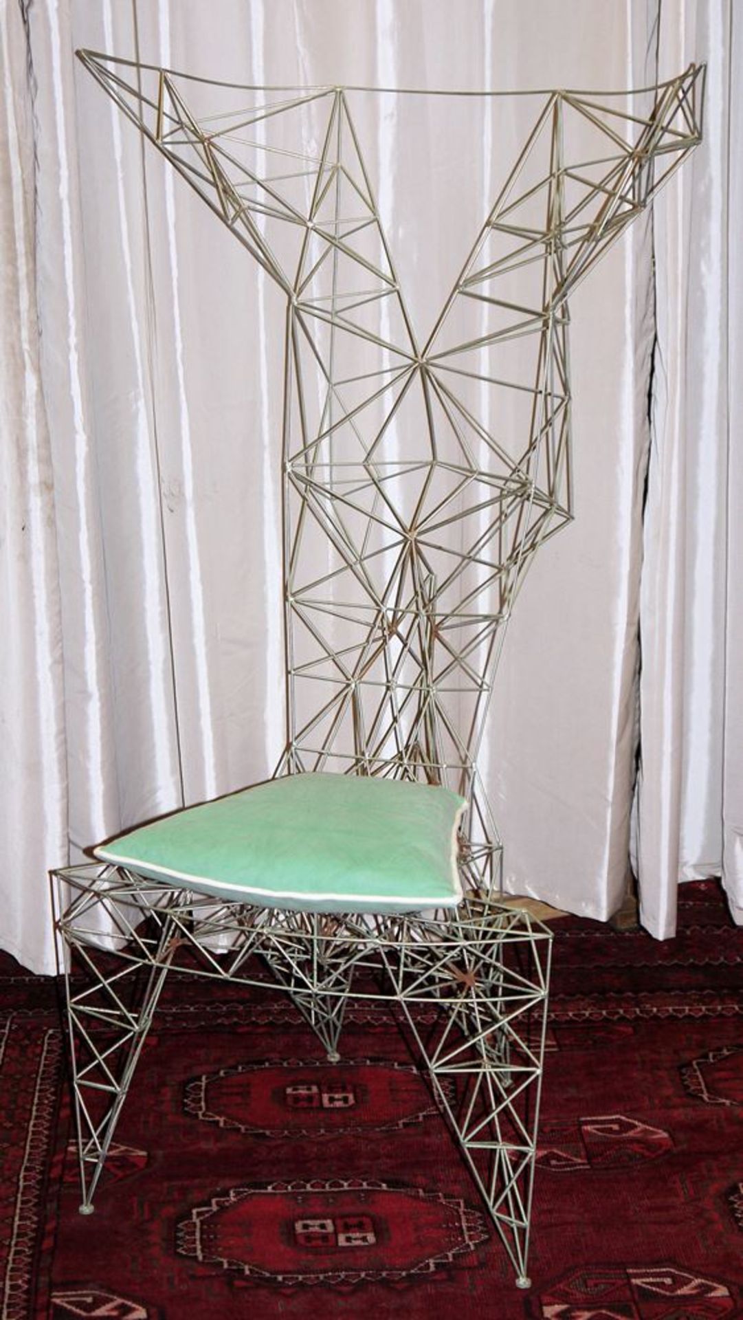 Tom Dixon, vier Stühle und ein Beistelltisch der Pylon-Serie um 2000 - Image 2 of 3