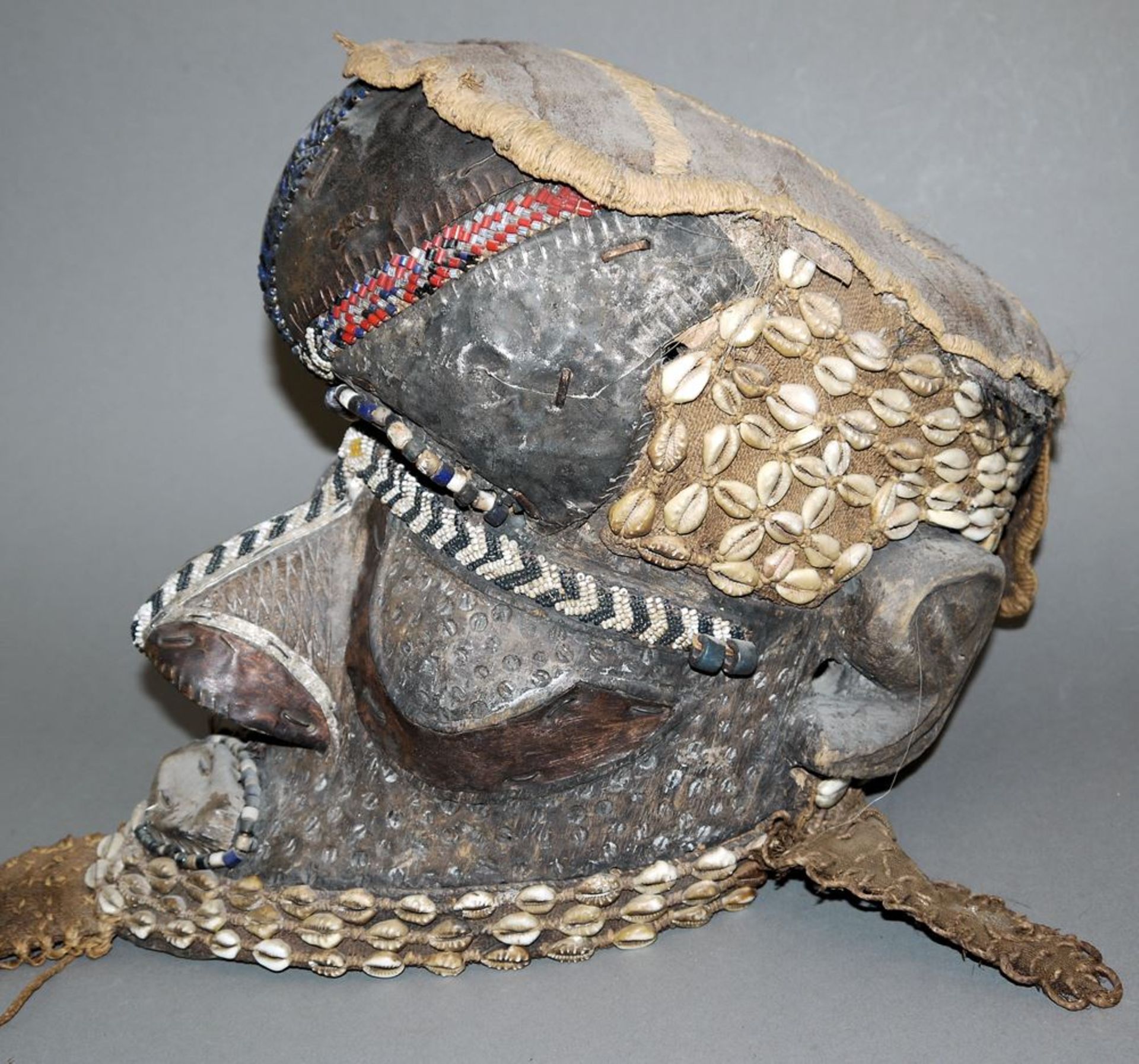 Bwoom- oder Bombo-Maske der Kuba, Dem. Rep. Kongo - Image 2 of 3