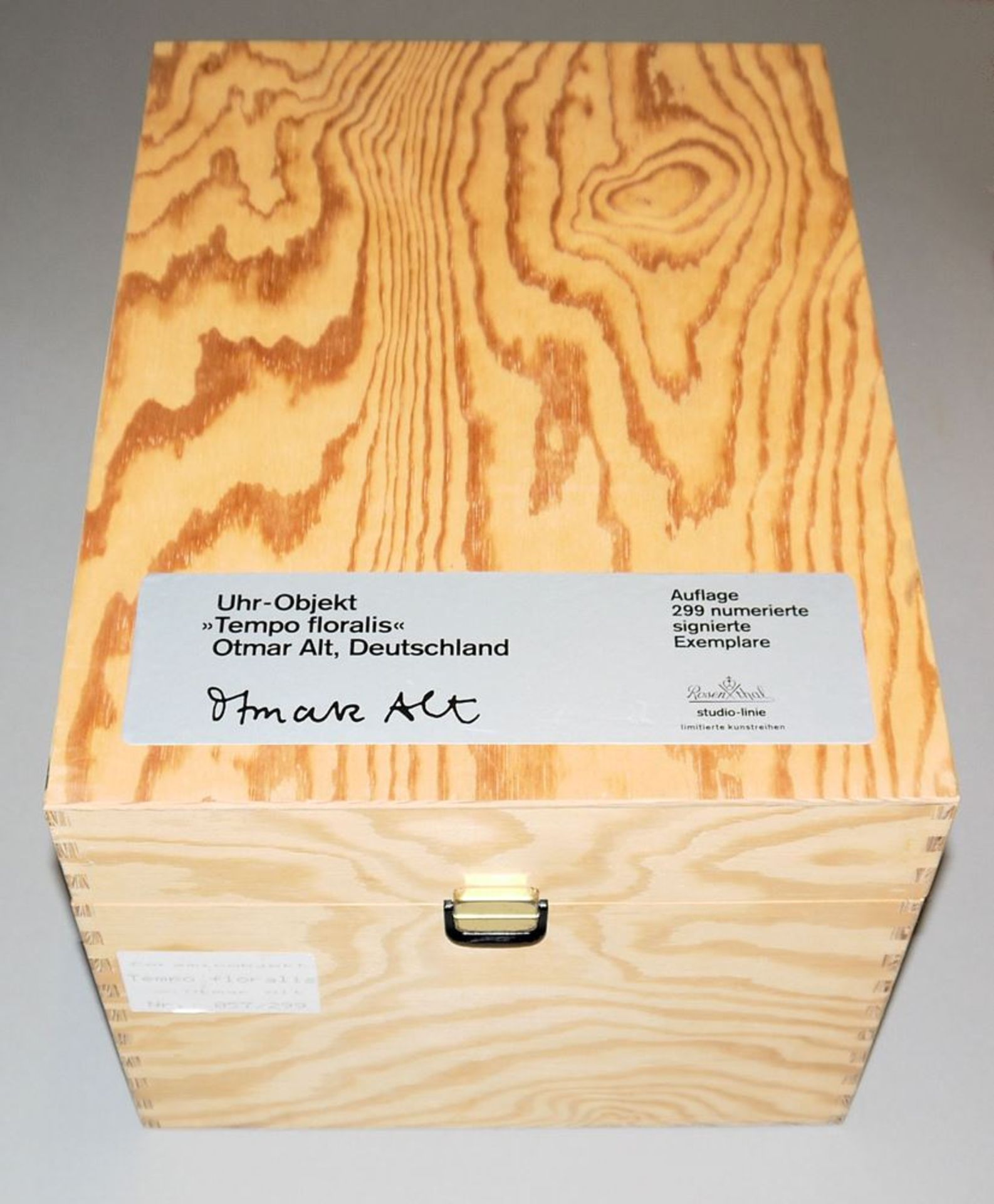 Otmar Alt, "Tempo Floralis", Uhr-Objekt, Rosenthal studio-line, in original Holzbox mit Zertifikat - Image 2 of 6