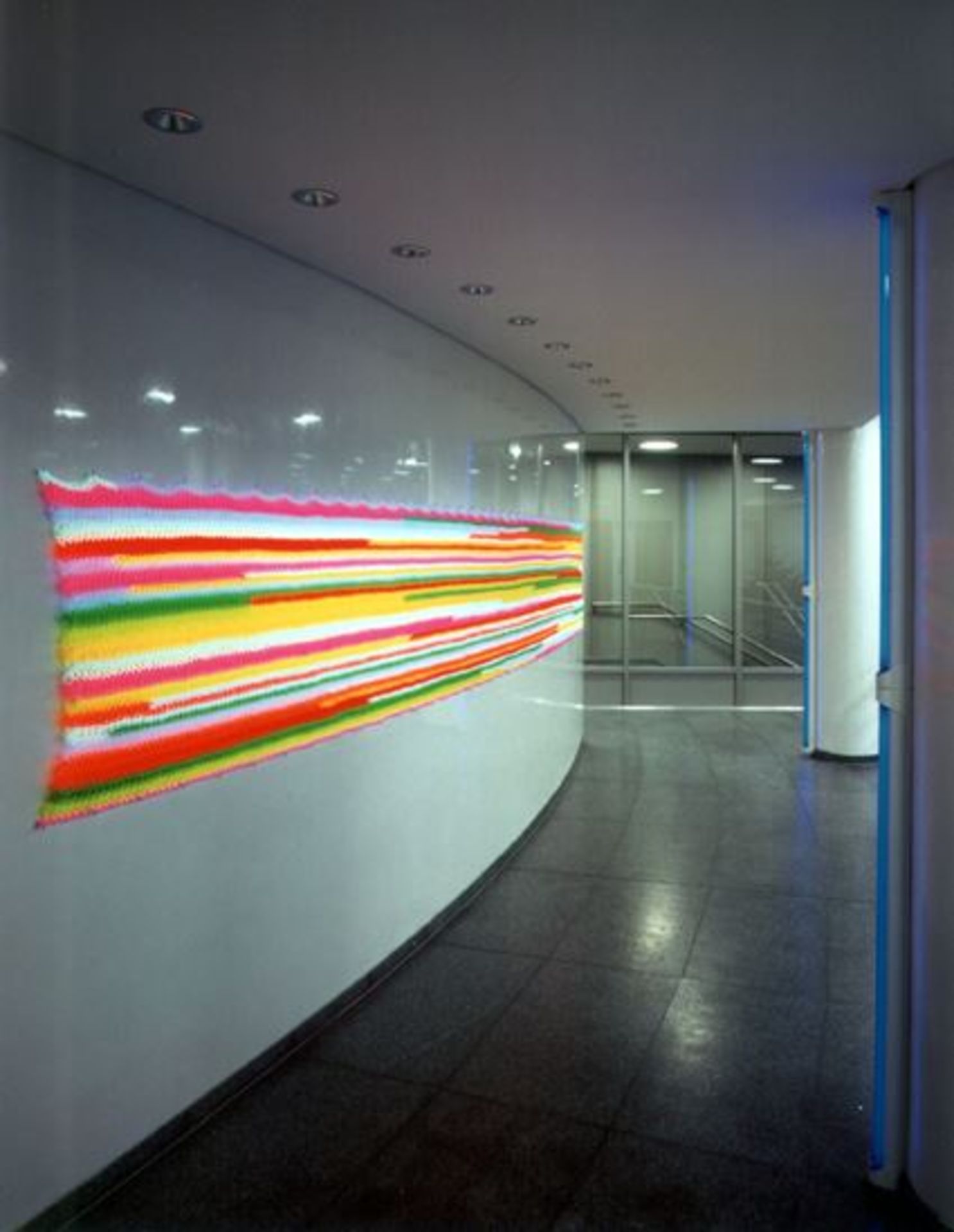 Regine Schumann, Unikat "Tag und Nacht", große Knüpfarbeit aus farbigen Plastilight-Schnüren, fluor - Image 6 of 6