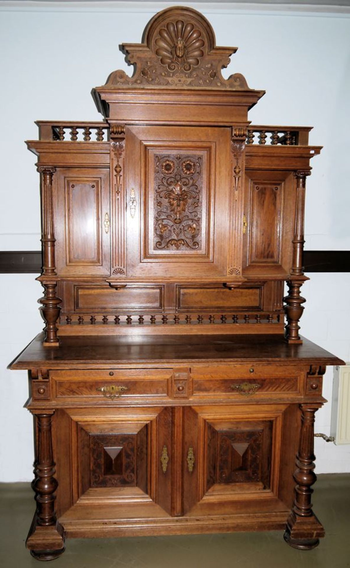 Großes Gründerzeit-Buffet, Pfalz um 1890