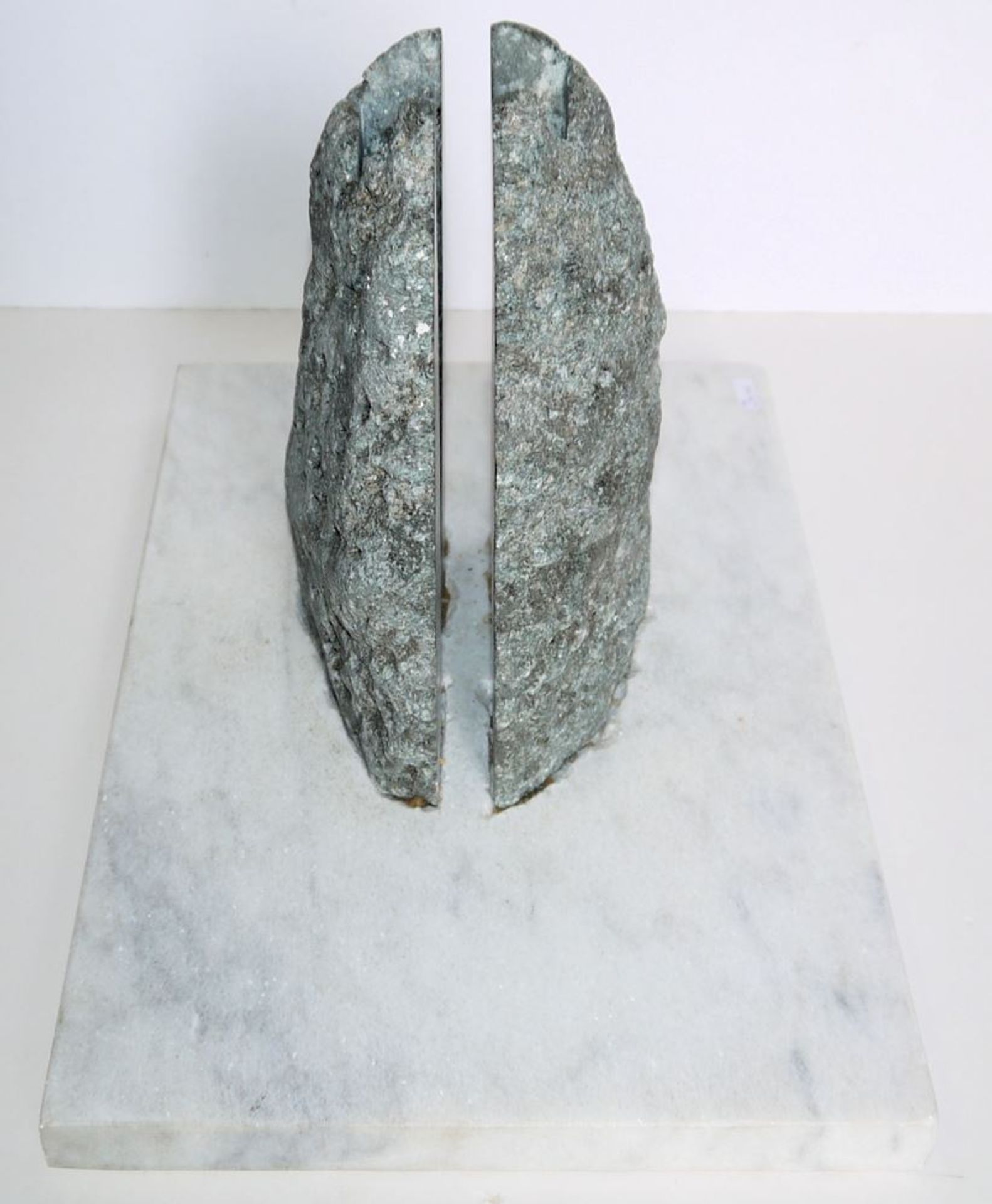 Francois Lafranca, Camana 1988, 2 Elemente Amphi, Marmor- und Granitskulptur - Image 3 of 3